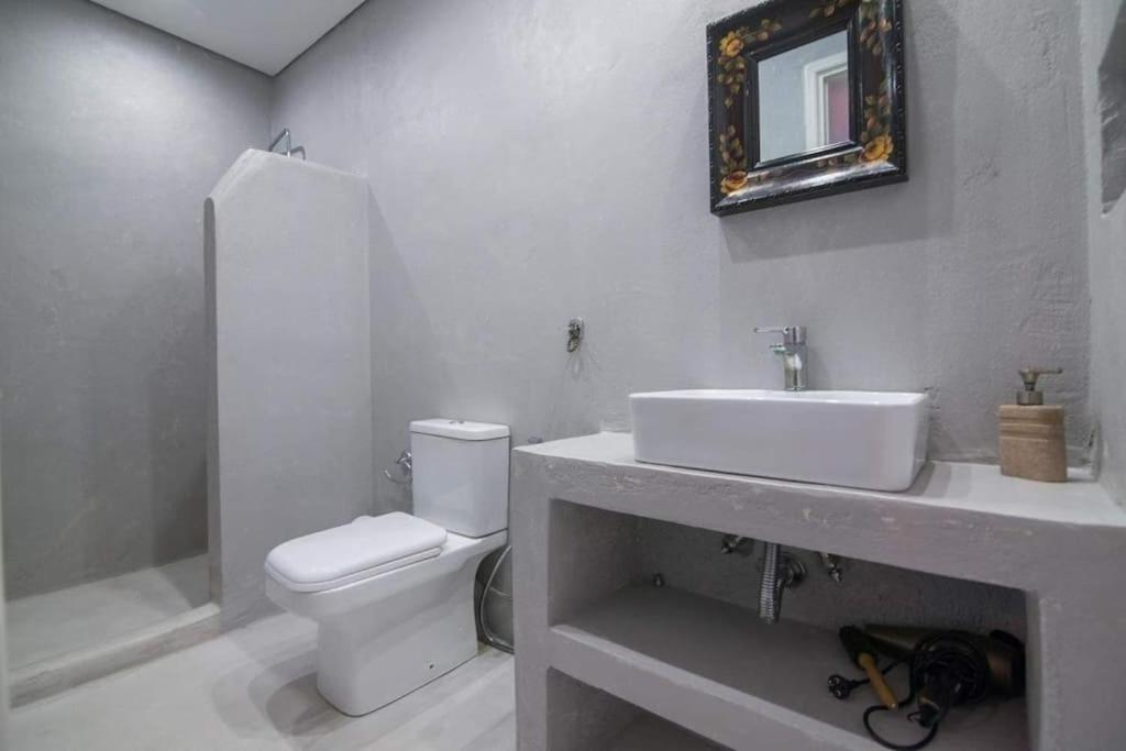 Villa White-blue Luxury 1 Pefkali