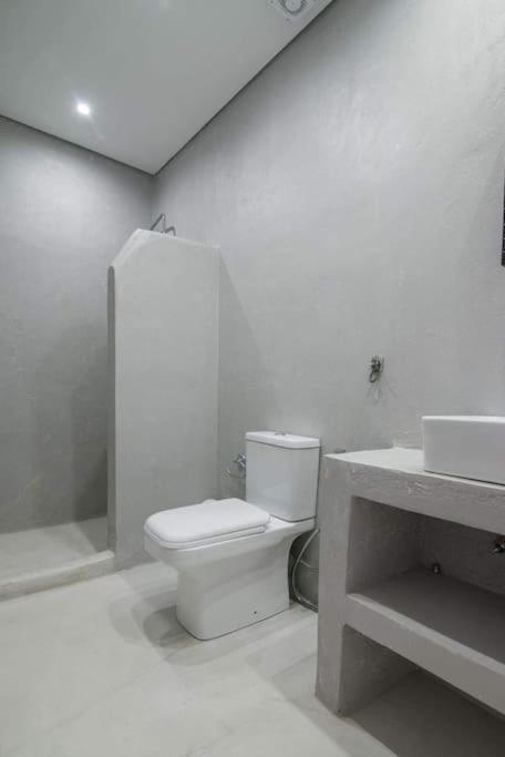 White-blue Luxury 1 *