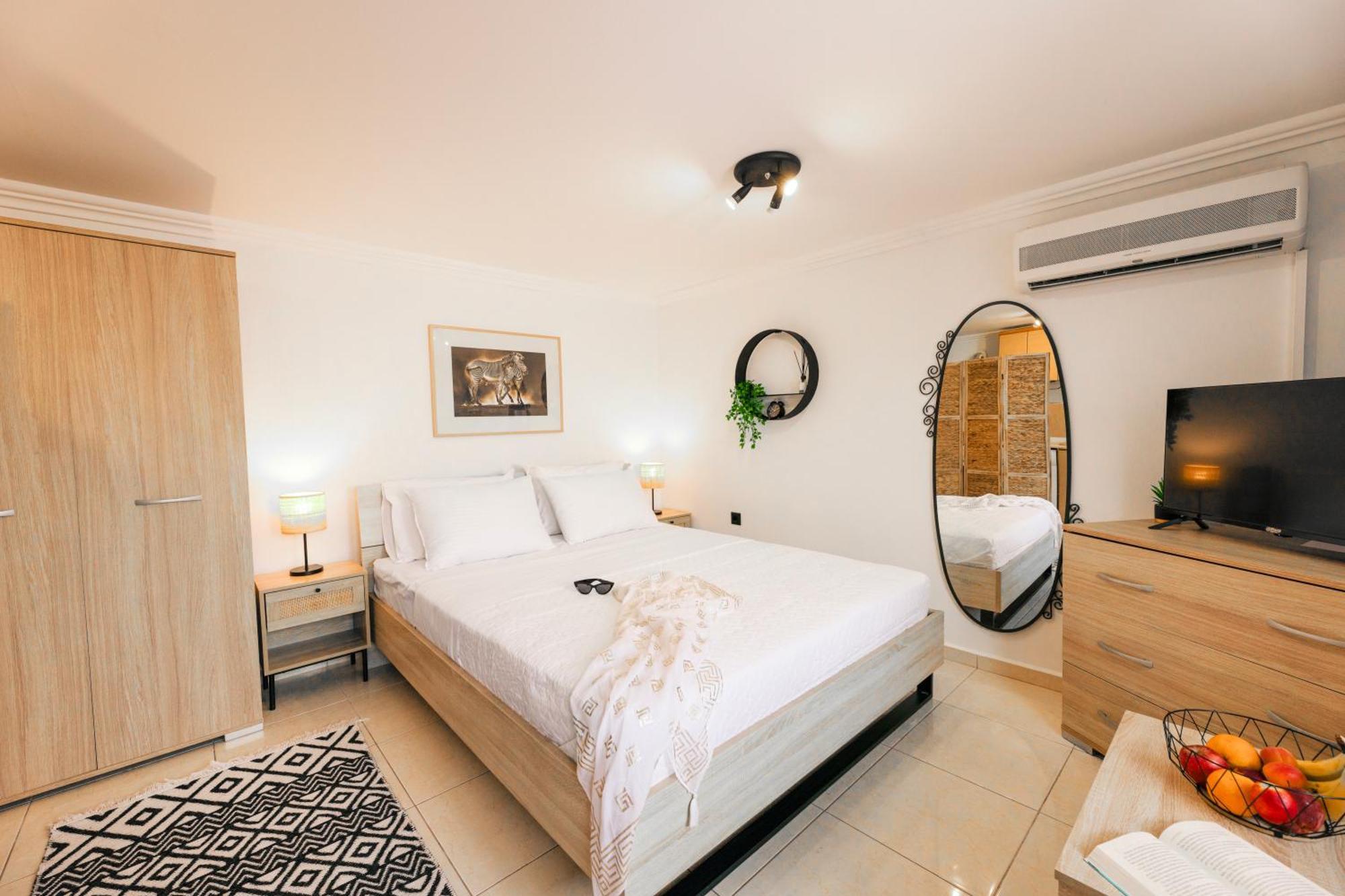 Pantheon Apartment Neos Marmaras