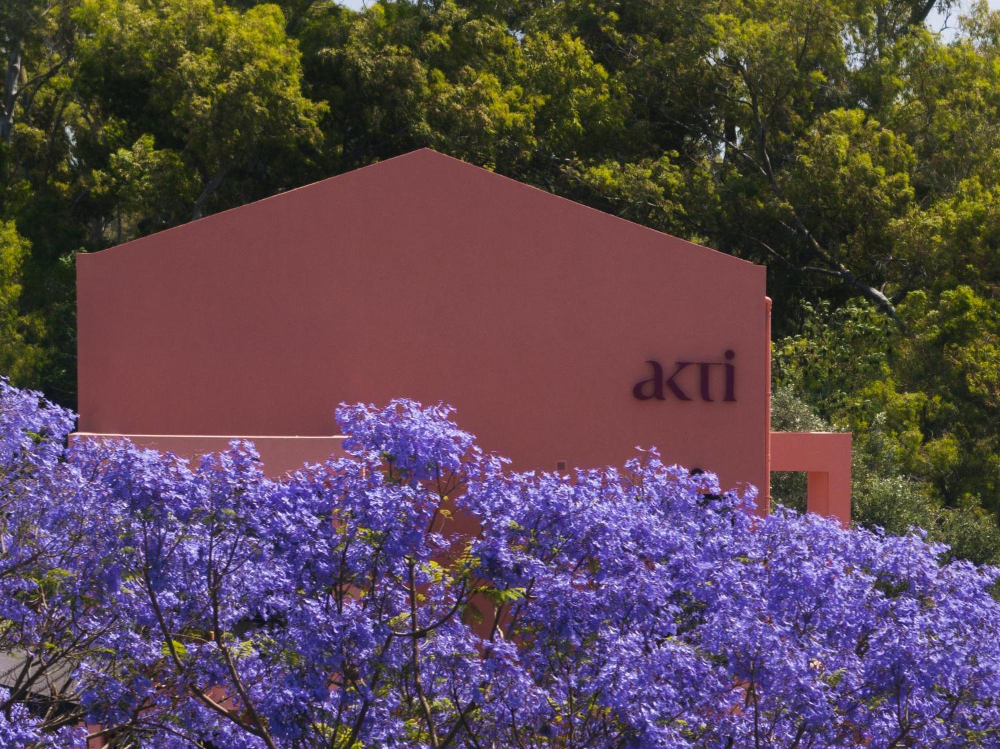 Akti Seaside Apartment *