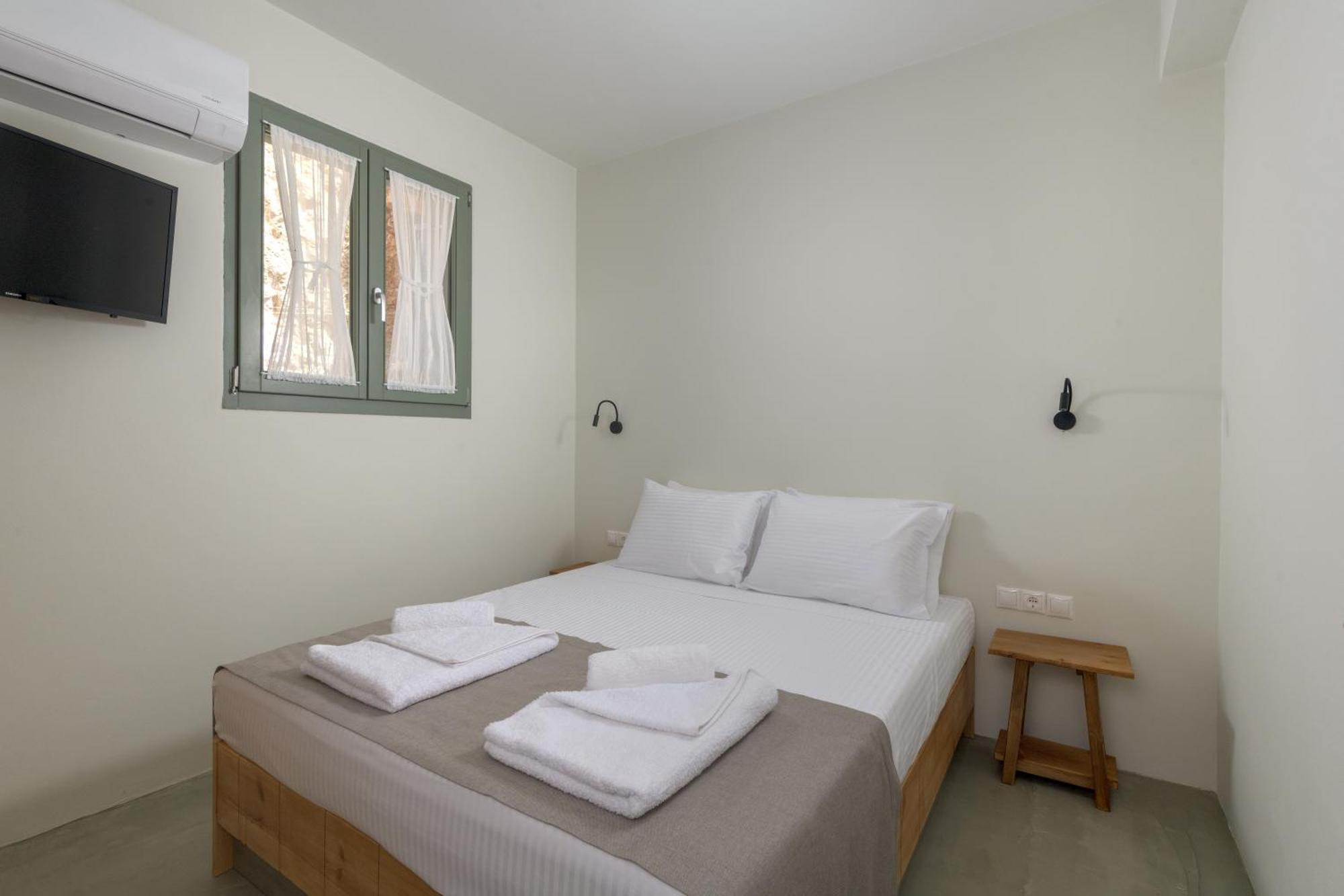 Onar Residences Chalki Holiday home *