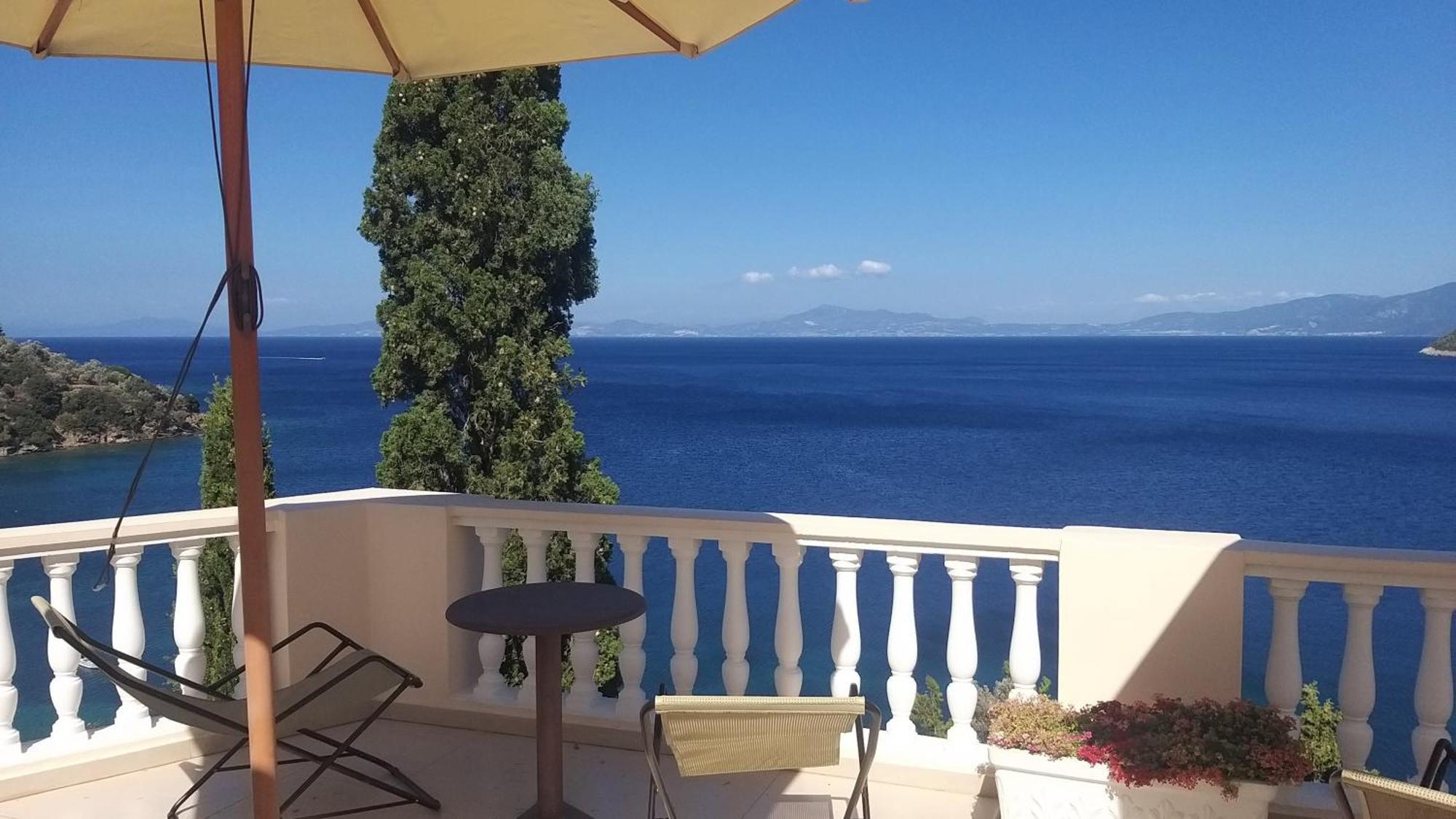 Hotel Village Kerveli