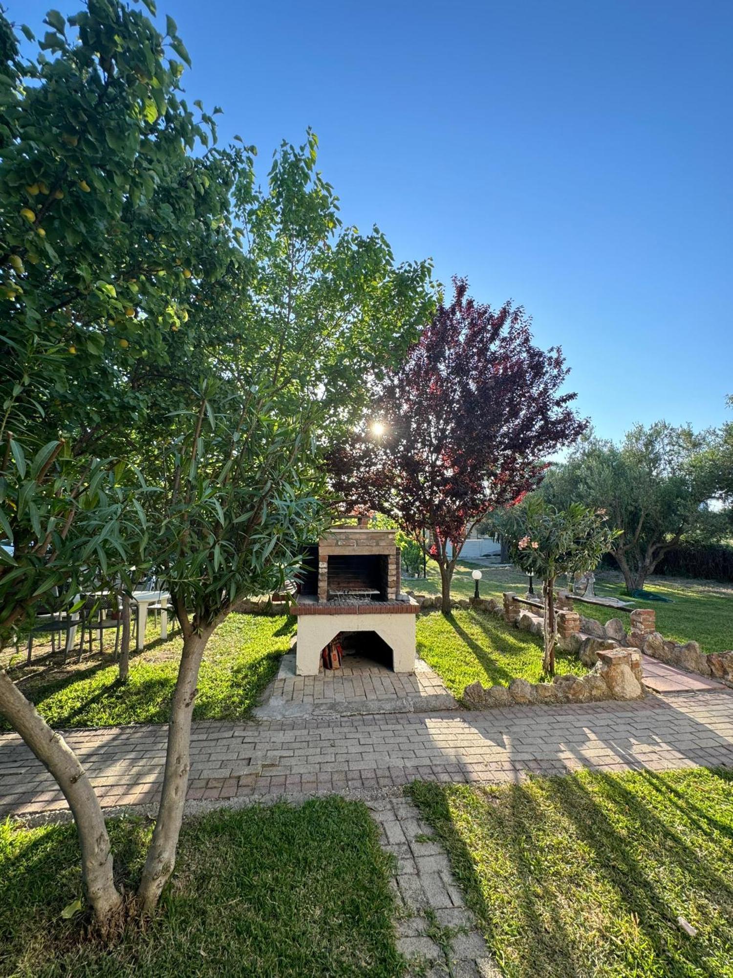 Dafnes Guest house Fourka