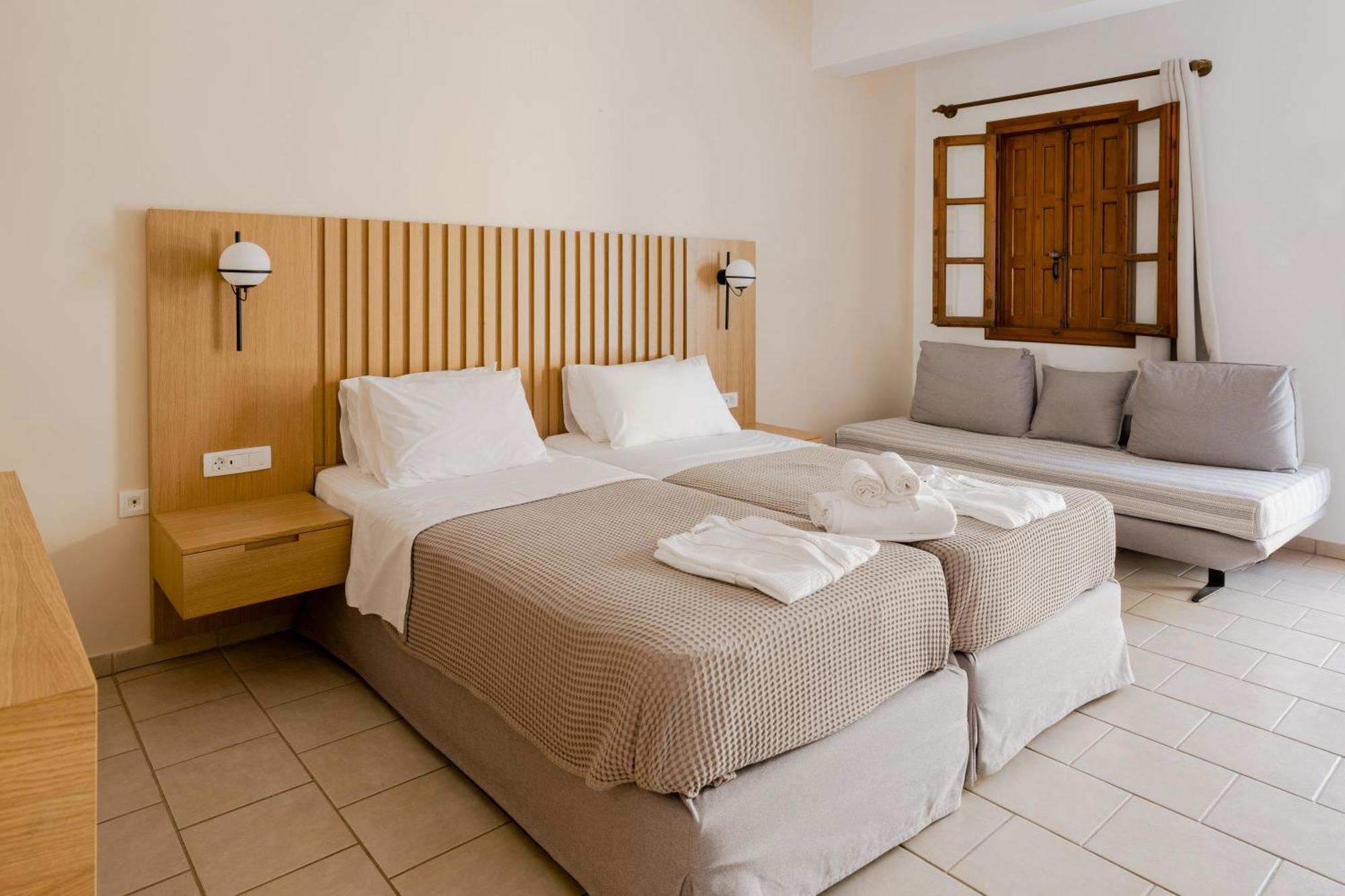 Opera House Aparthotel Symi