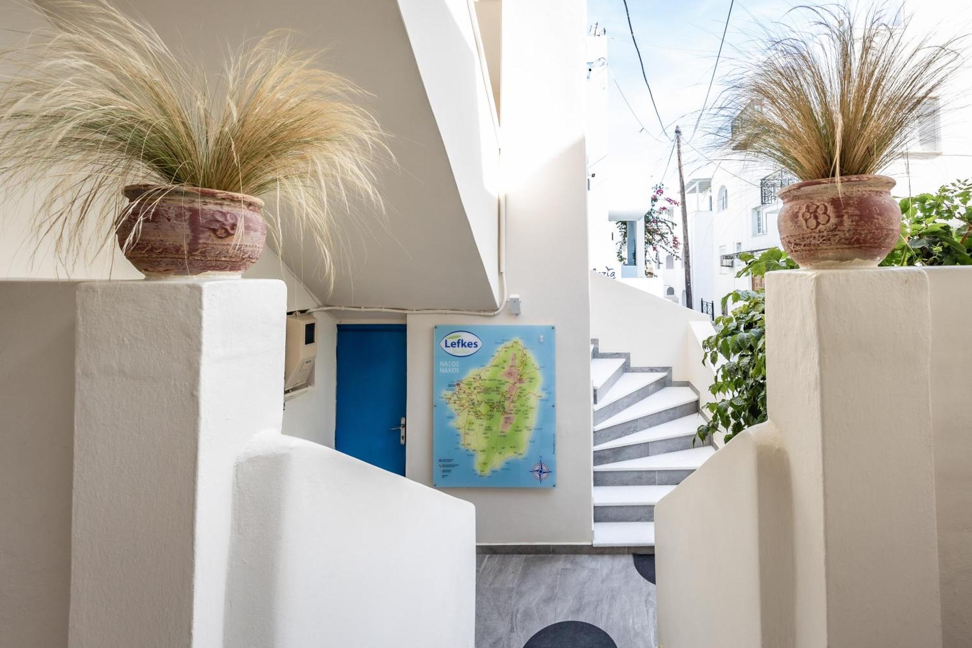 Lefkes