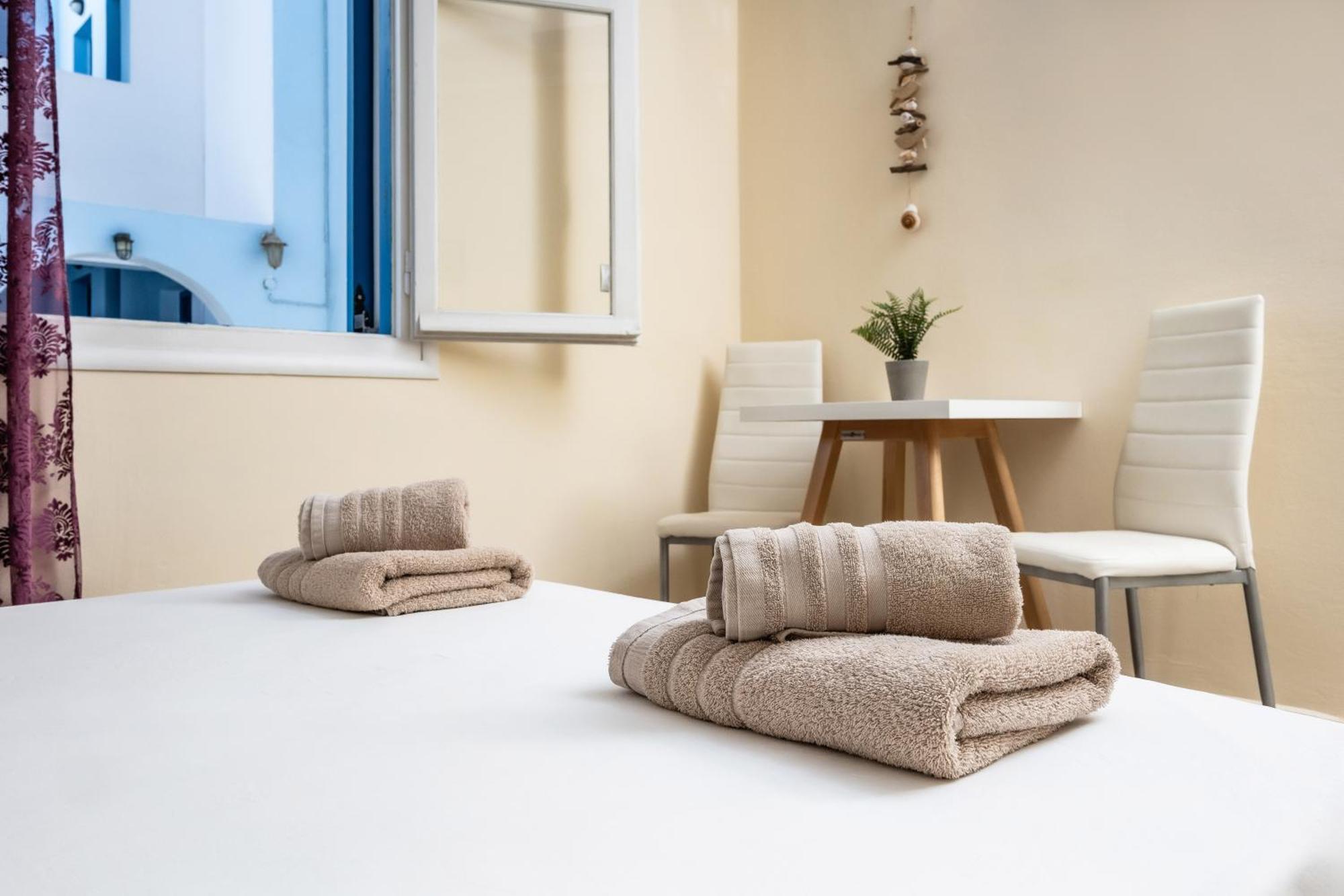 Aparthotel Lefkes Naxos City