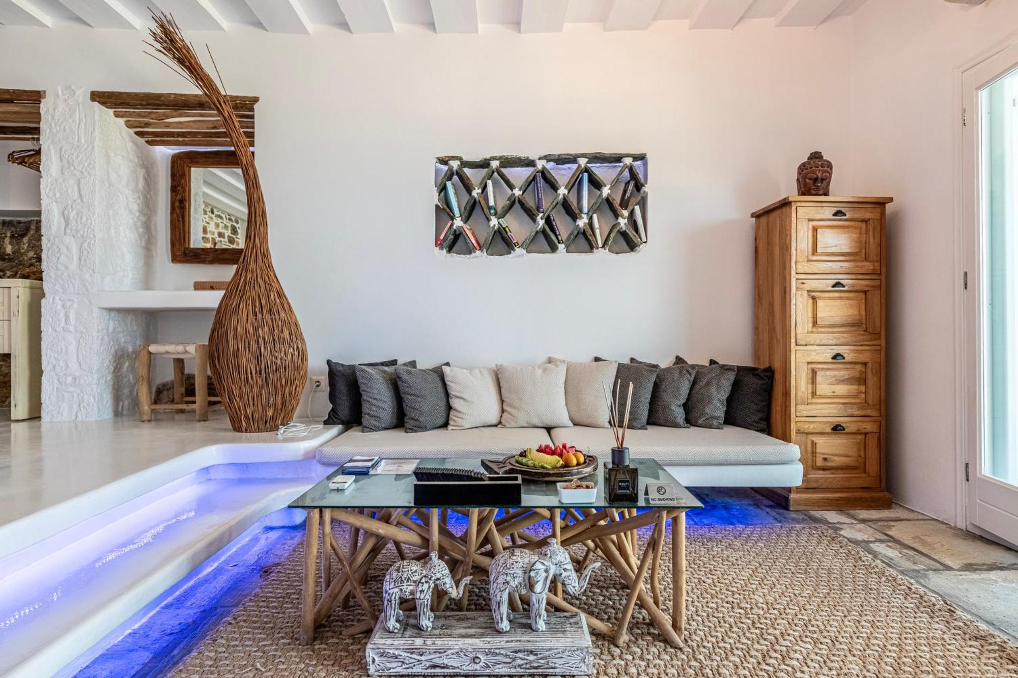 Villa Onar &