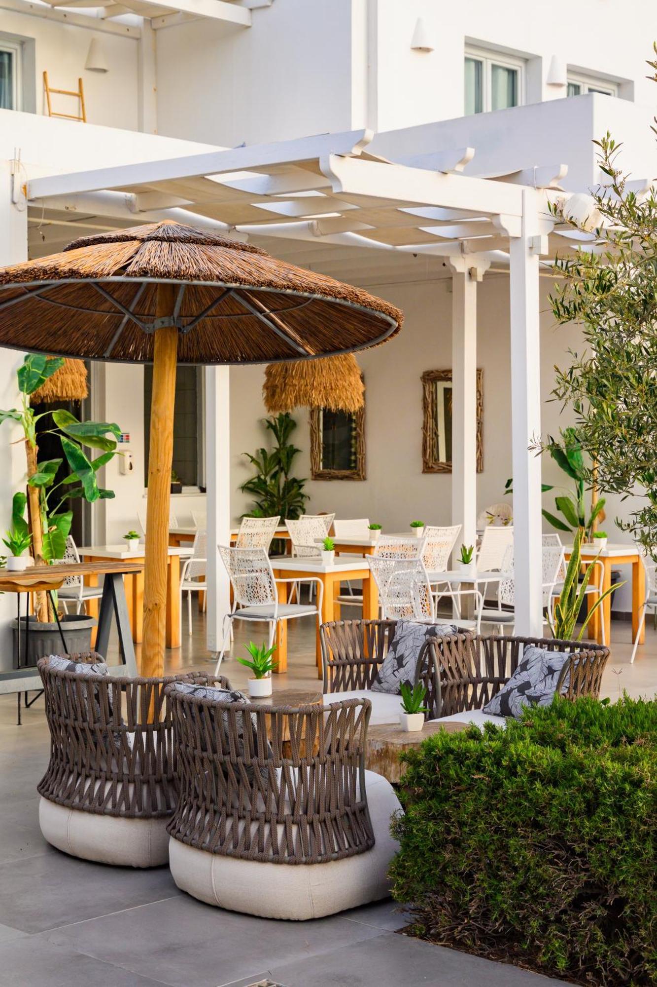Hotel Impressive One Ormos Athinios