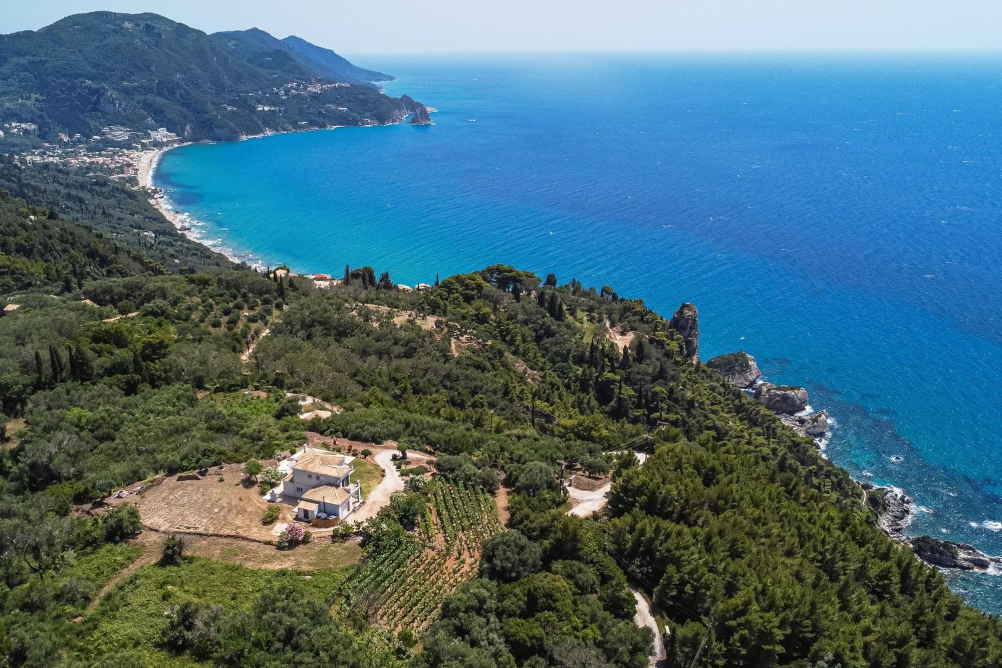 Vardia-amazing Seaviews With Heated Pool Sinarades