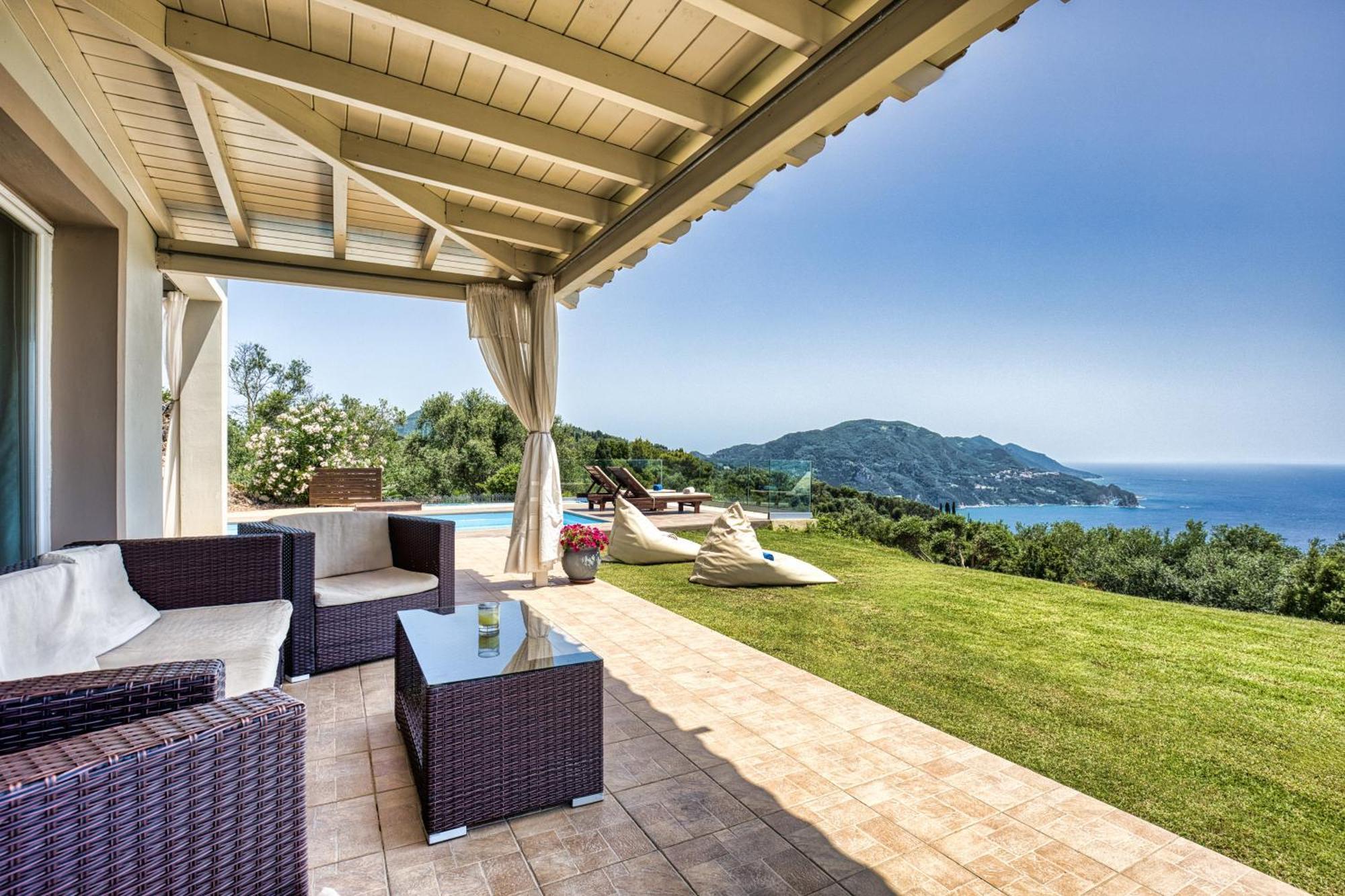 Vardia-amazing Seaviews With Heated Pool Villa Sinarades