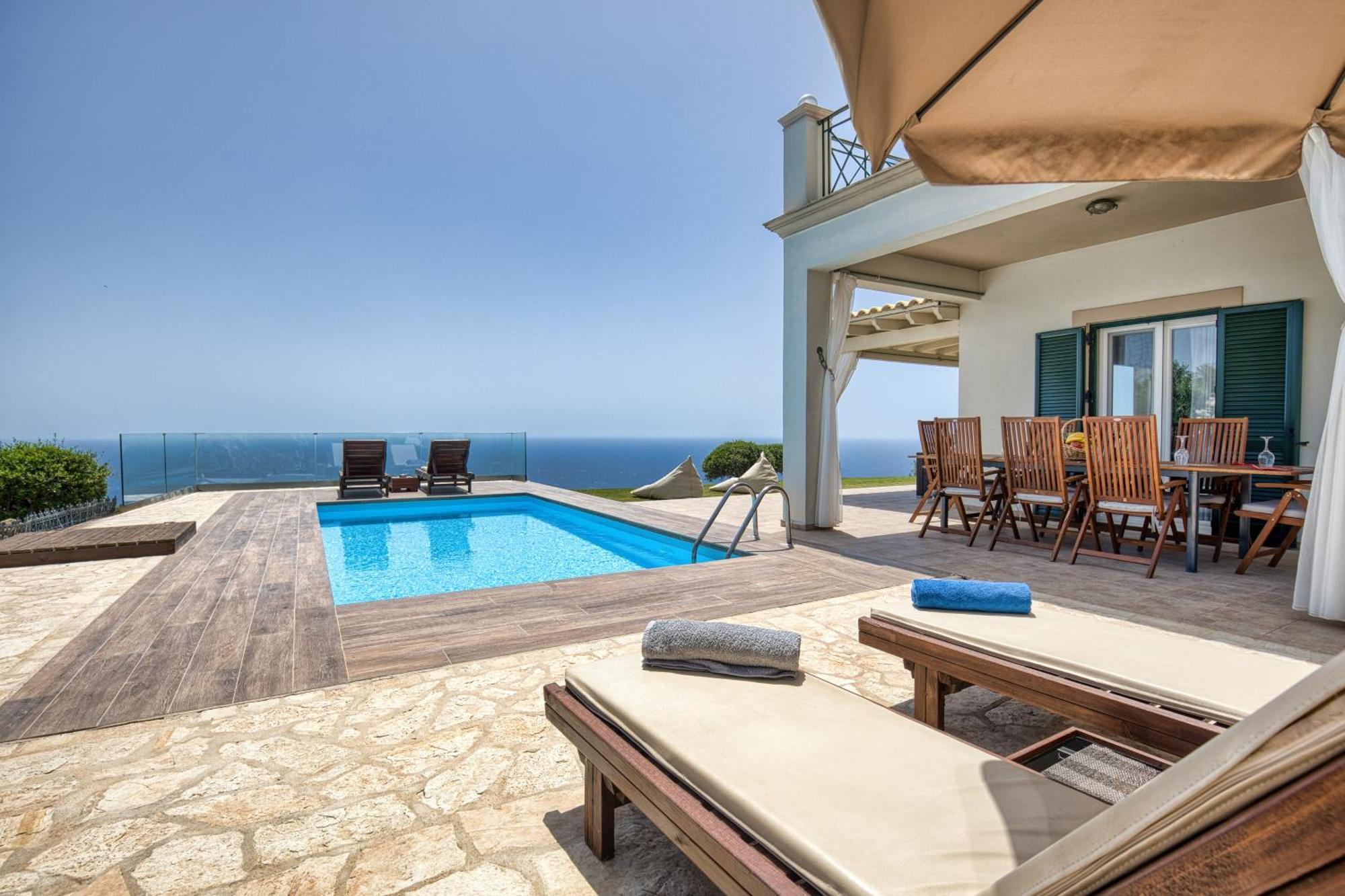 Villa Vardia-amazing Seaviews With Heated Pool Sinarades