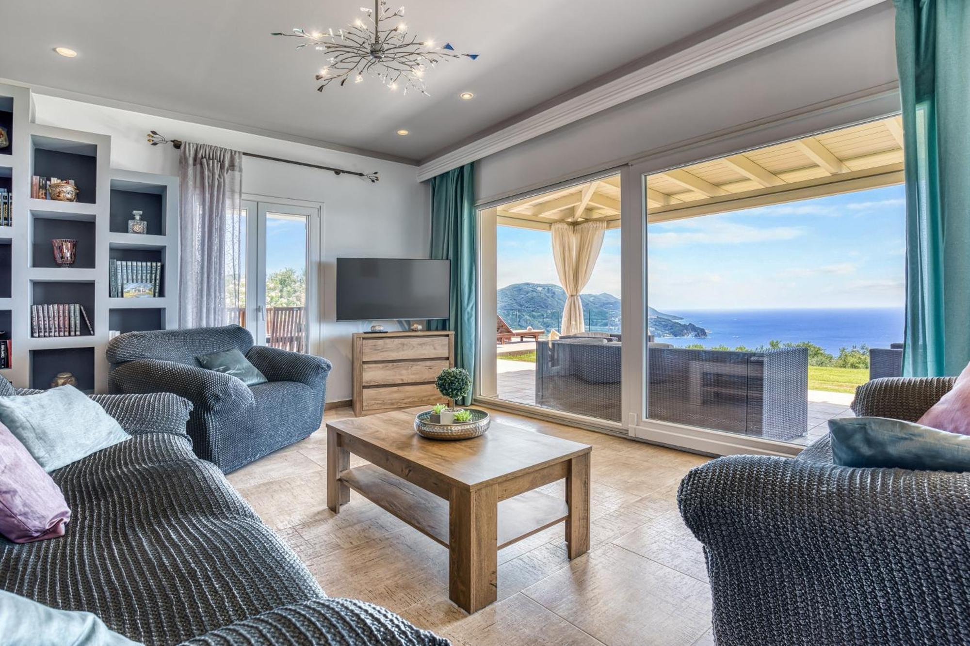 Vardia-amazing Seaviews With Heated Pool Villa