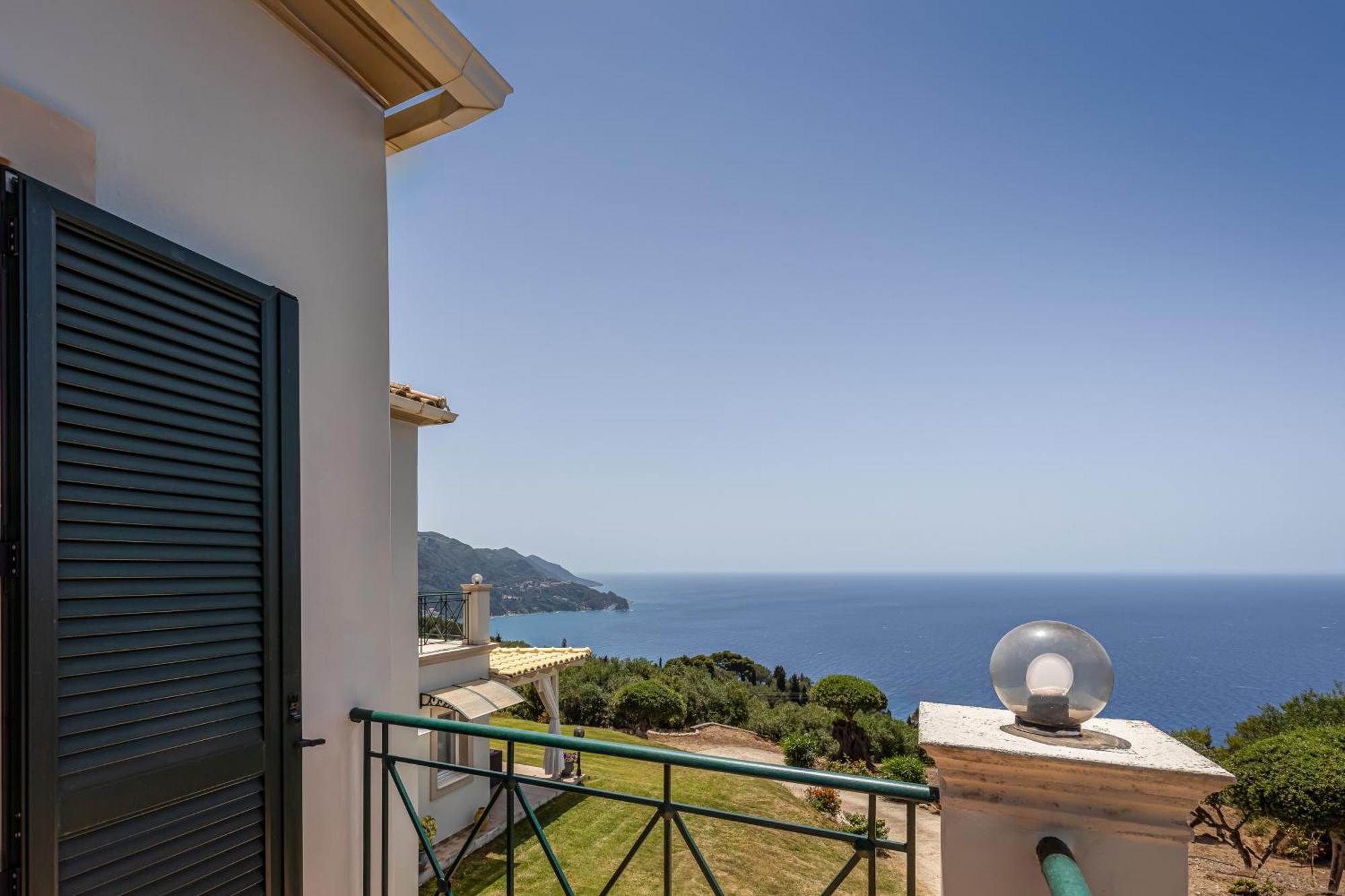 Vardia-amazing Seaviews With Heated Pool