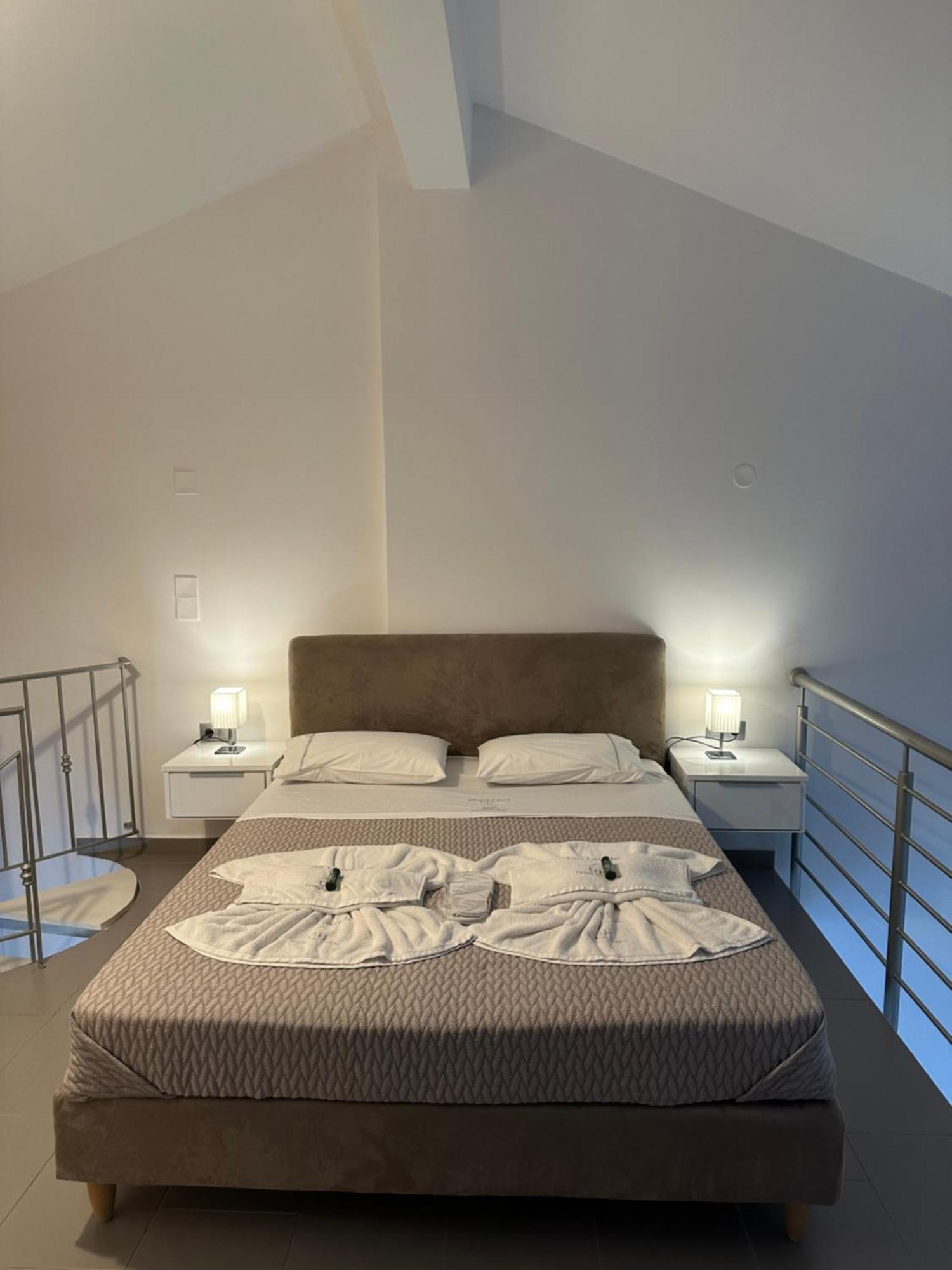 Hill Hotel 3*