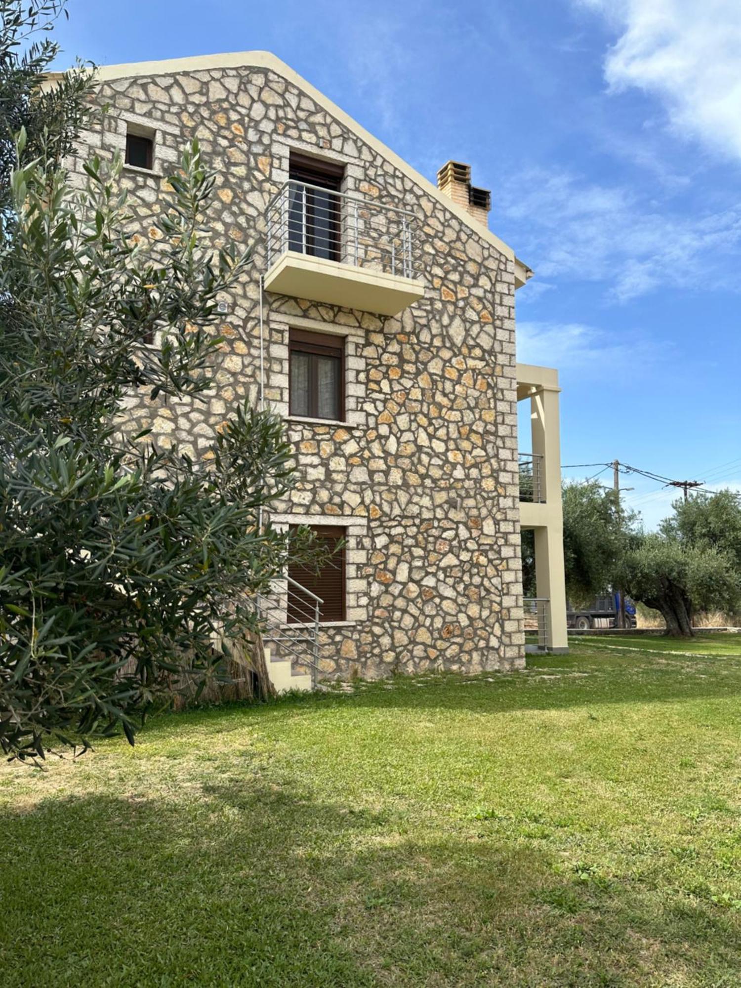 Hotel Hill Valanidorachi