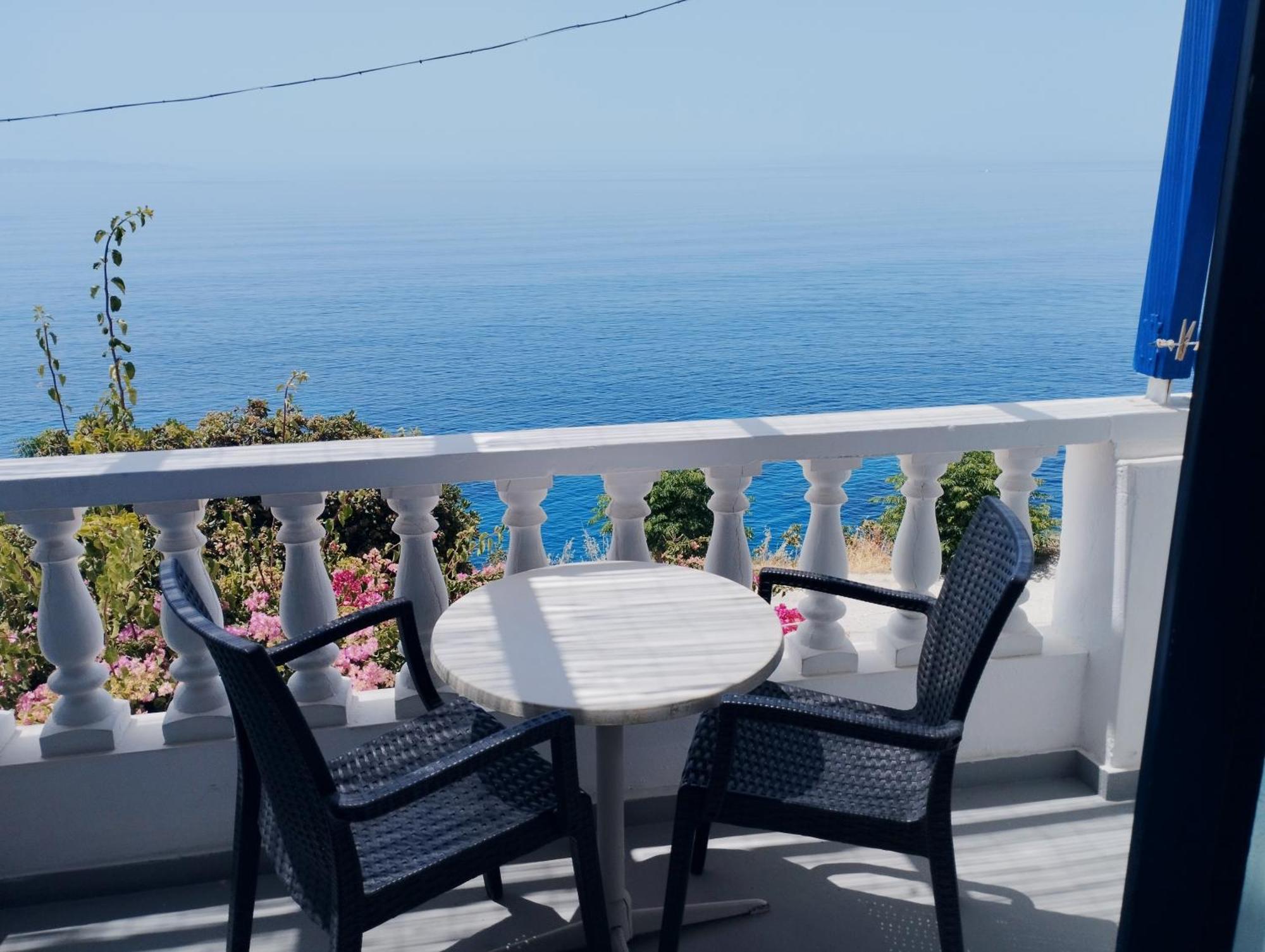 Aparthotel Marisini Sea View Batsi (Andros)