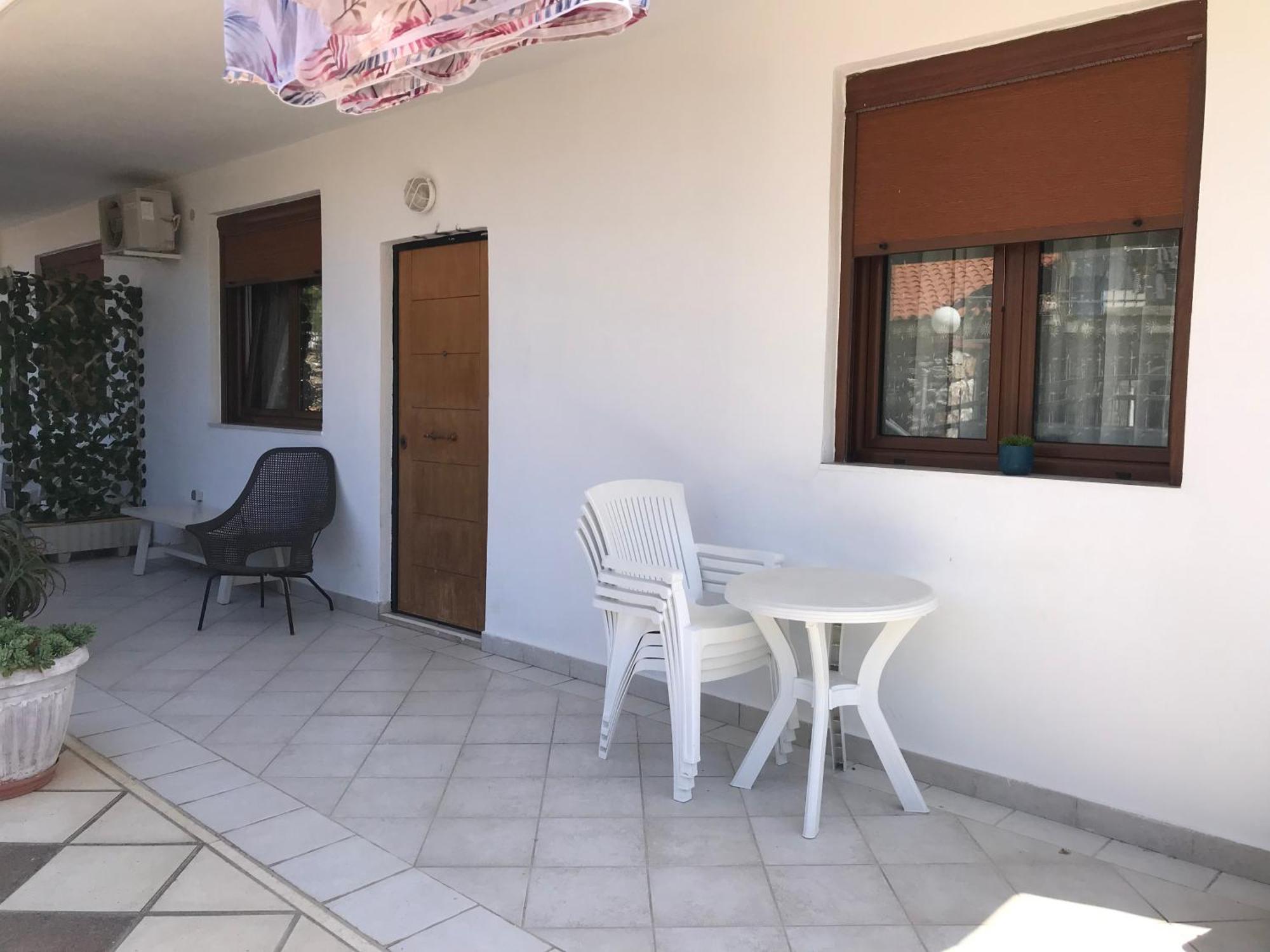 Kali Stalonia Apartment *