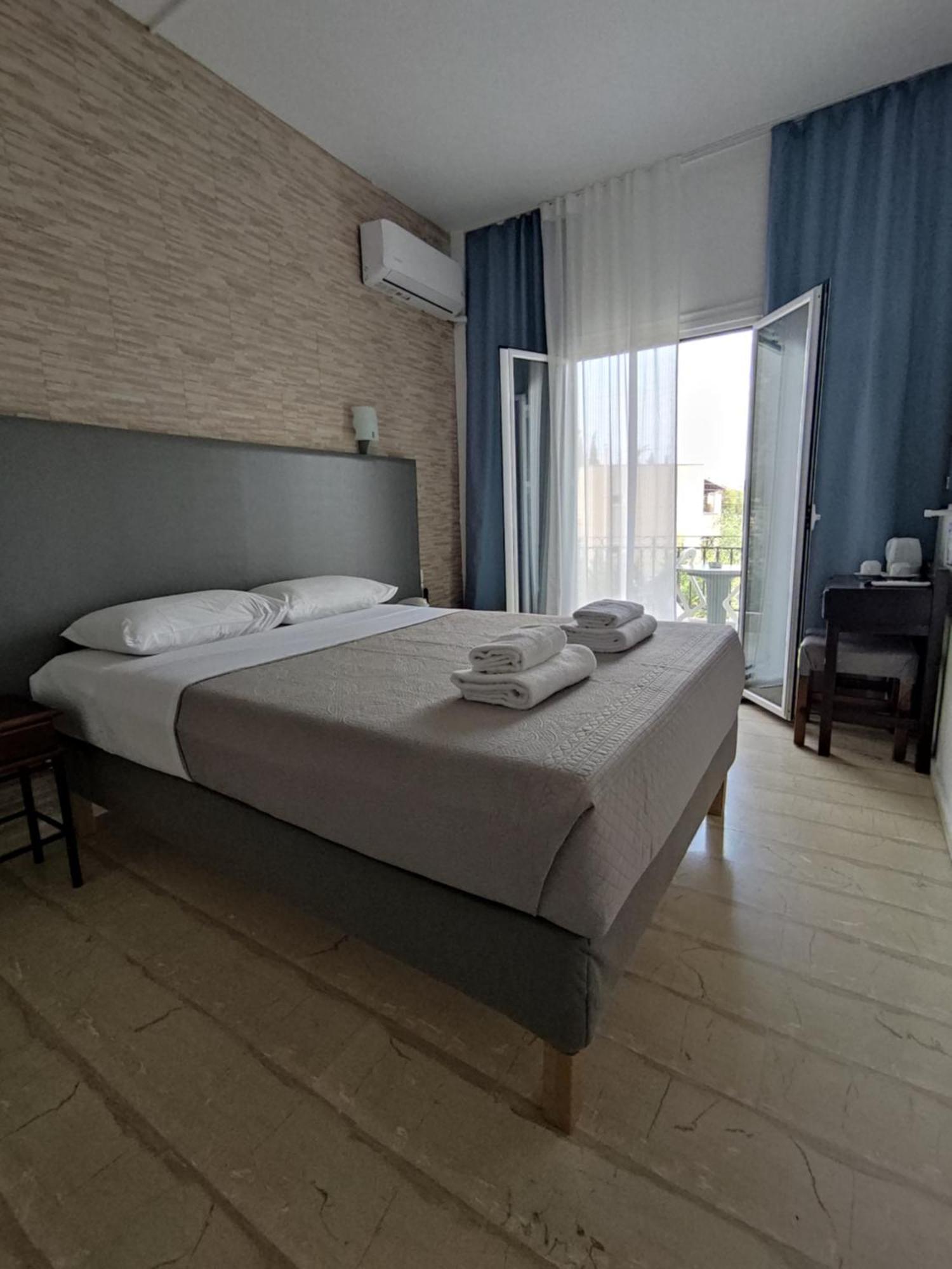 Tina Hotel