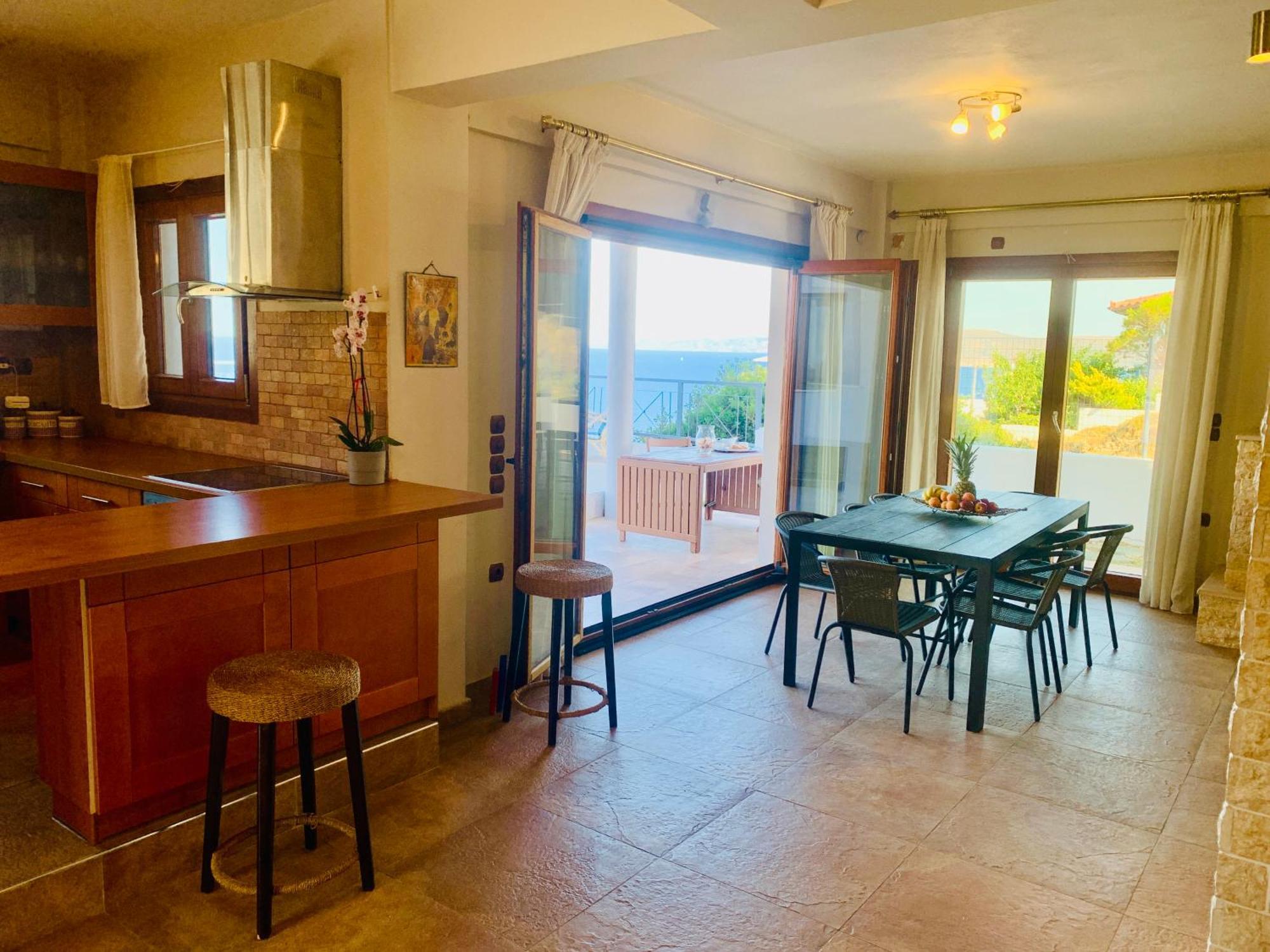 Kalli - Porto Ennia Villa *
