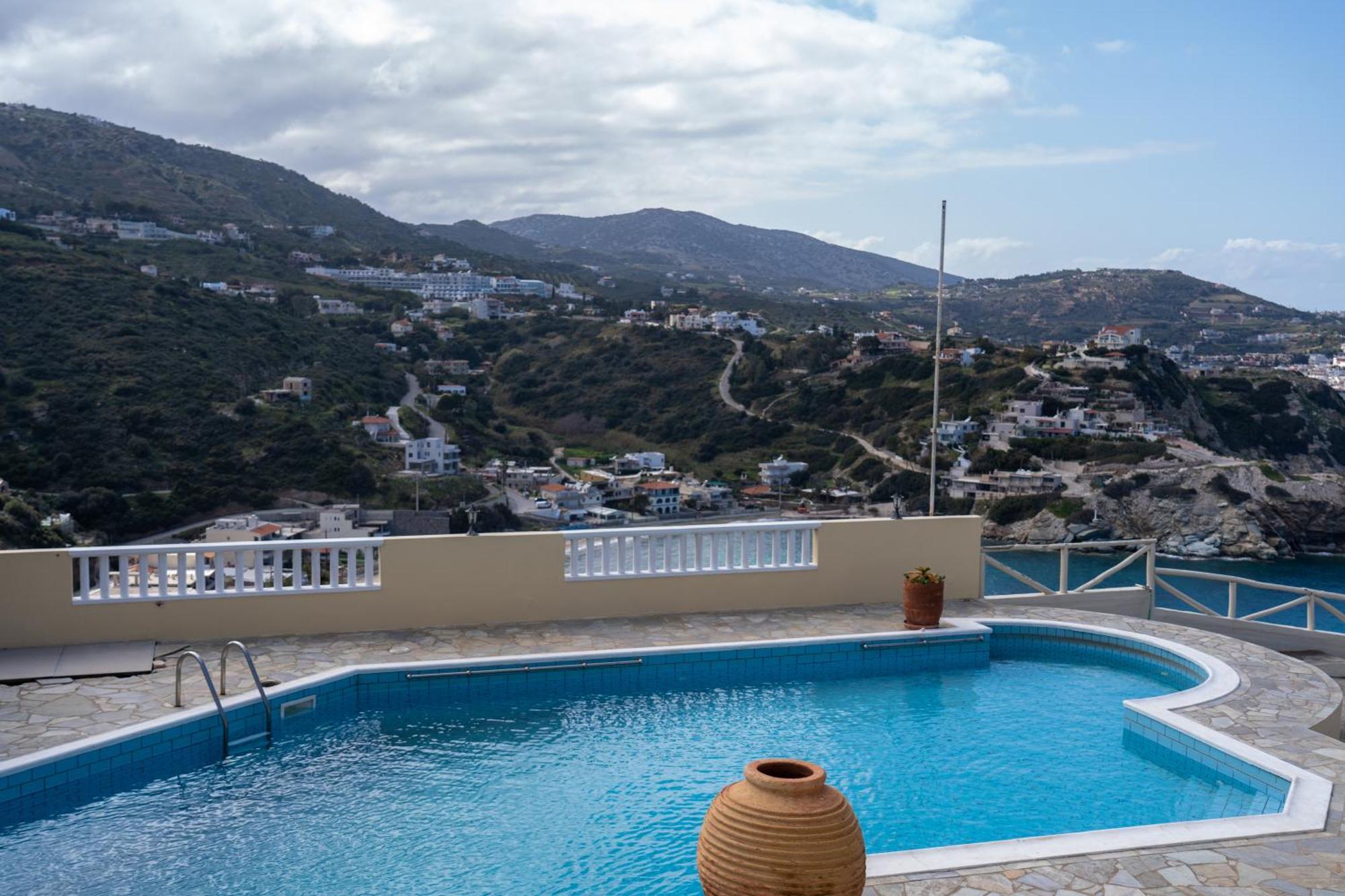 Lygaria Villa