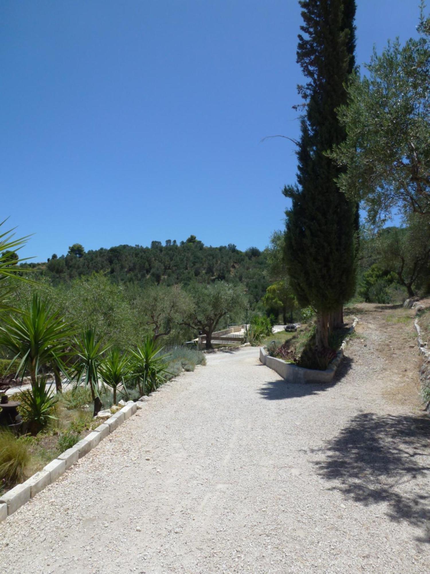 Tsivouli Bed & Breakfast