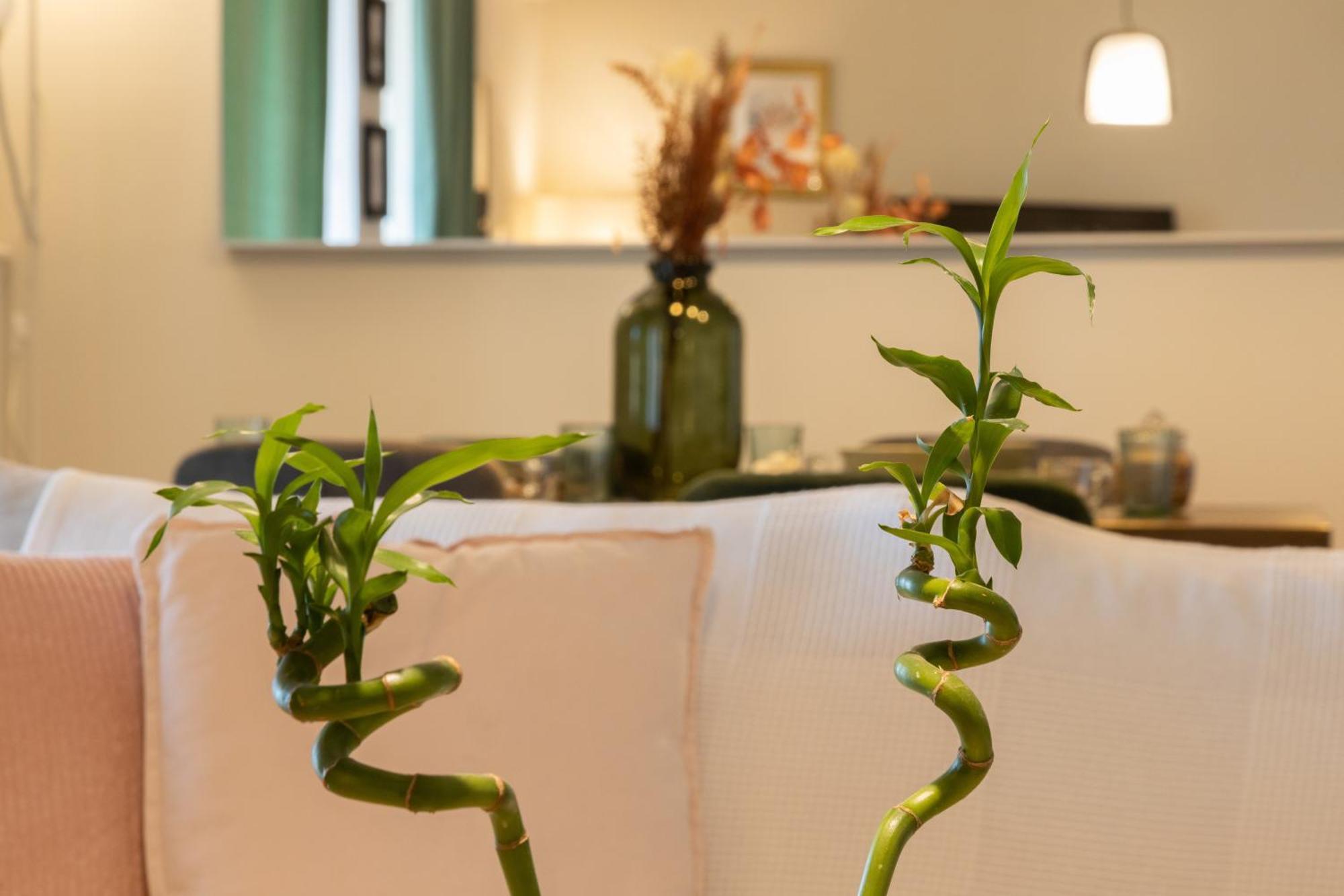 Glyfada Golf Fourth Floor Apartment *