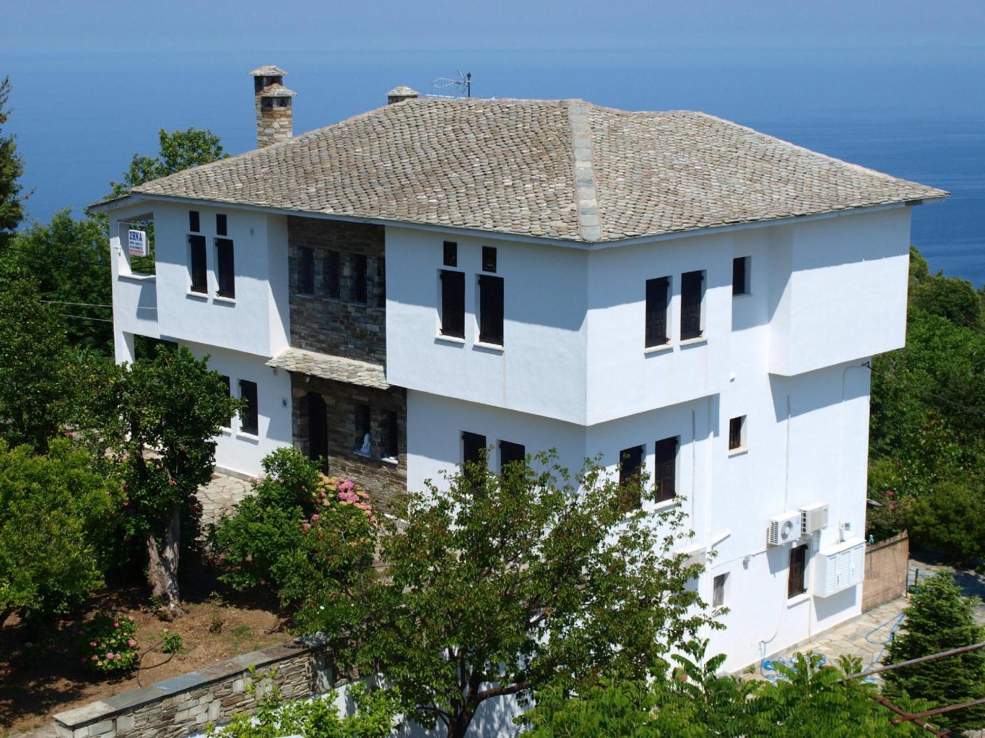 Zina Agios Dimitrios Apartment *