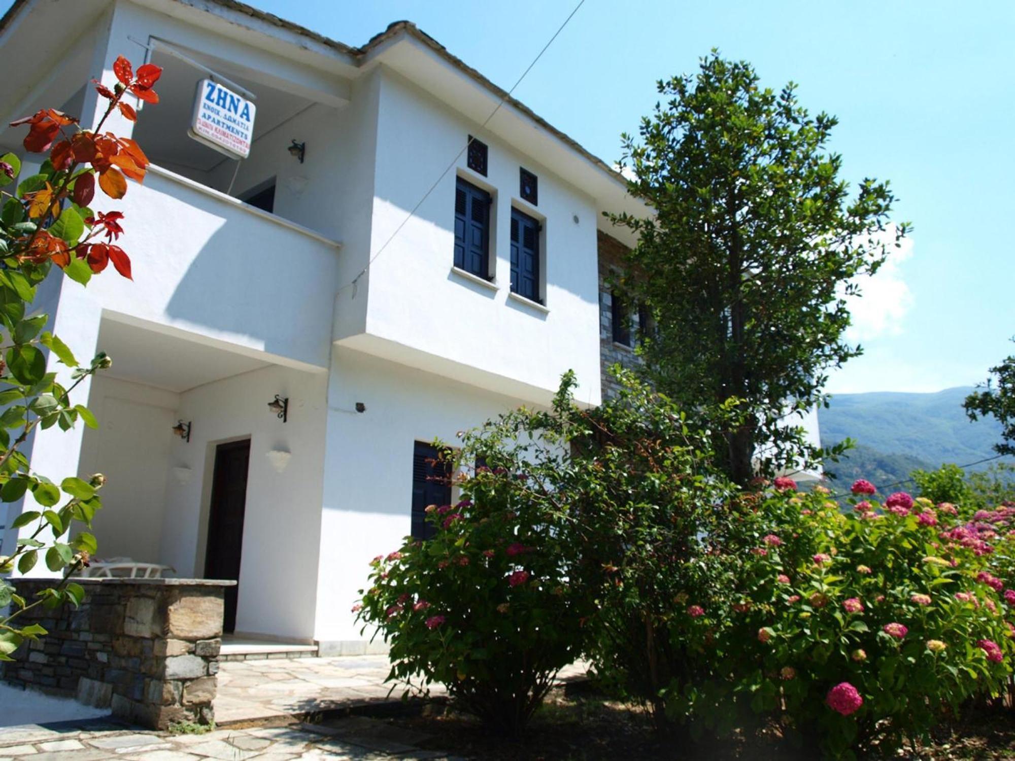 Zina Agios Dimitrios