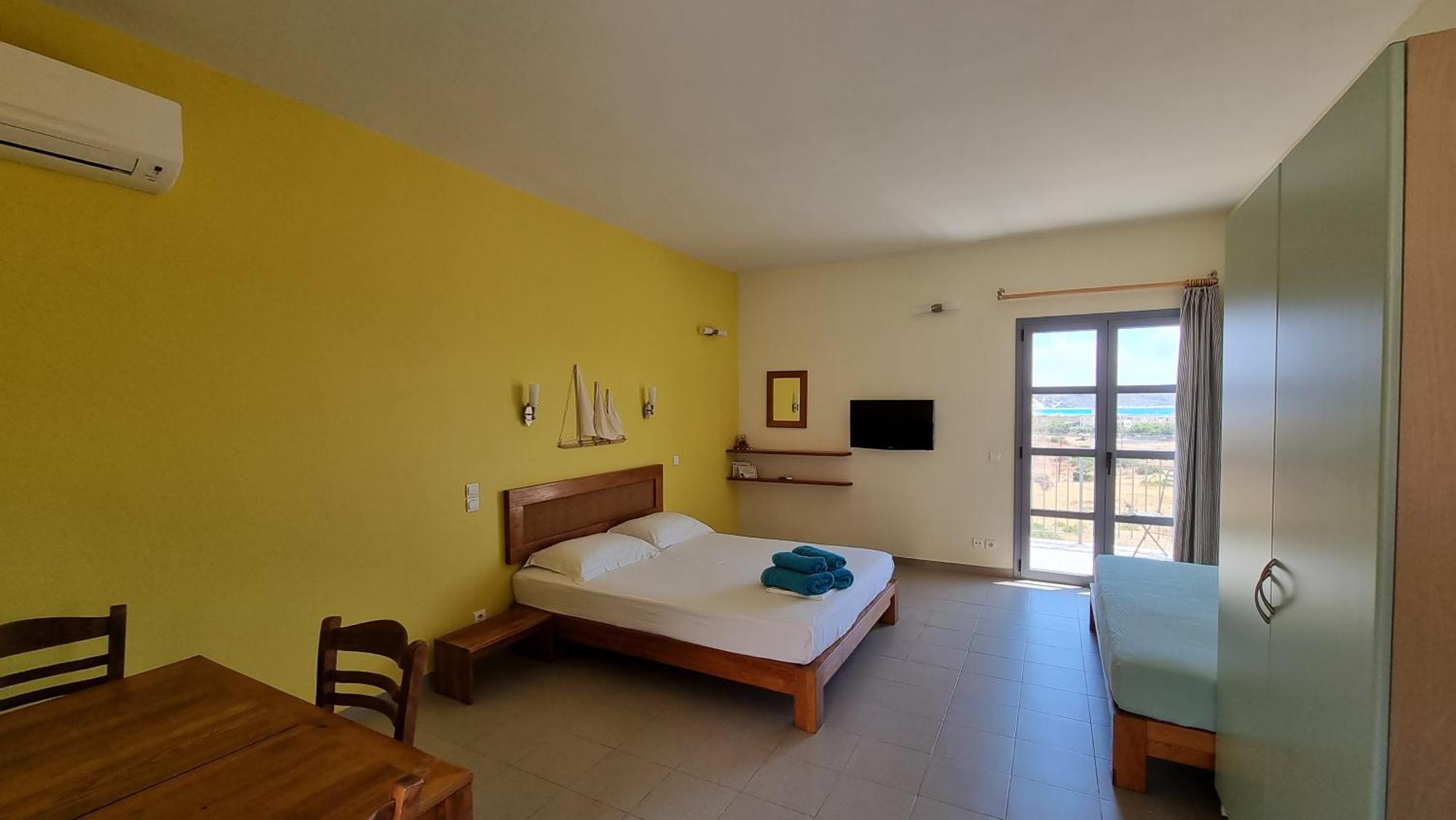 Bed & Breakfast Domatia Me Thea *