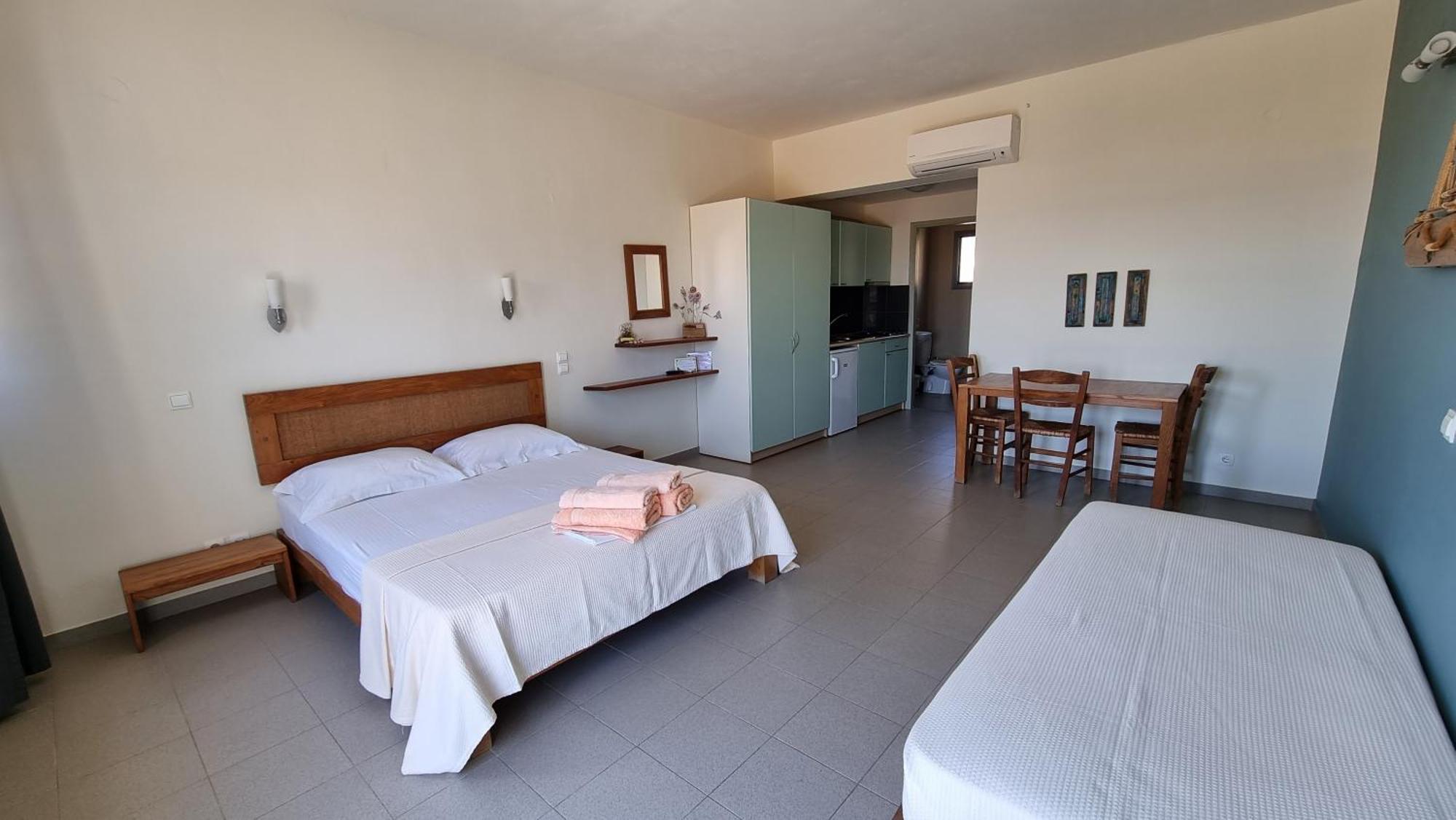 Bed & Breakfast Domatia Me Thea