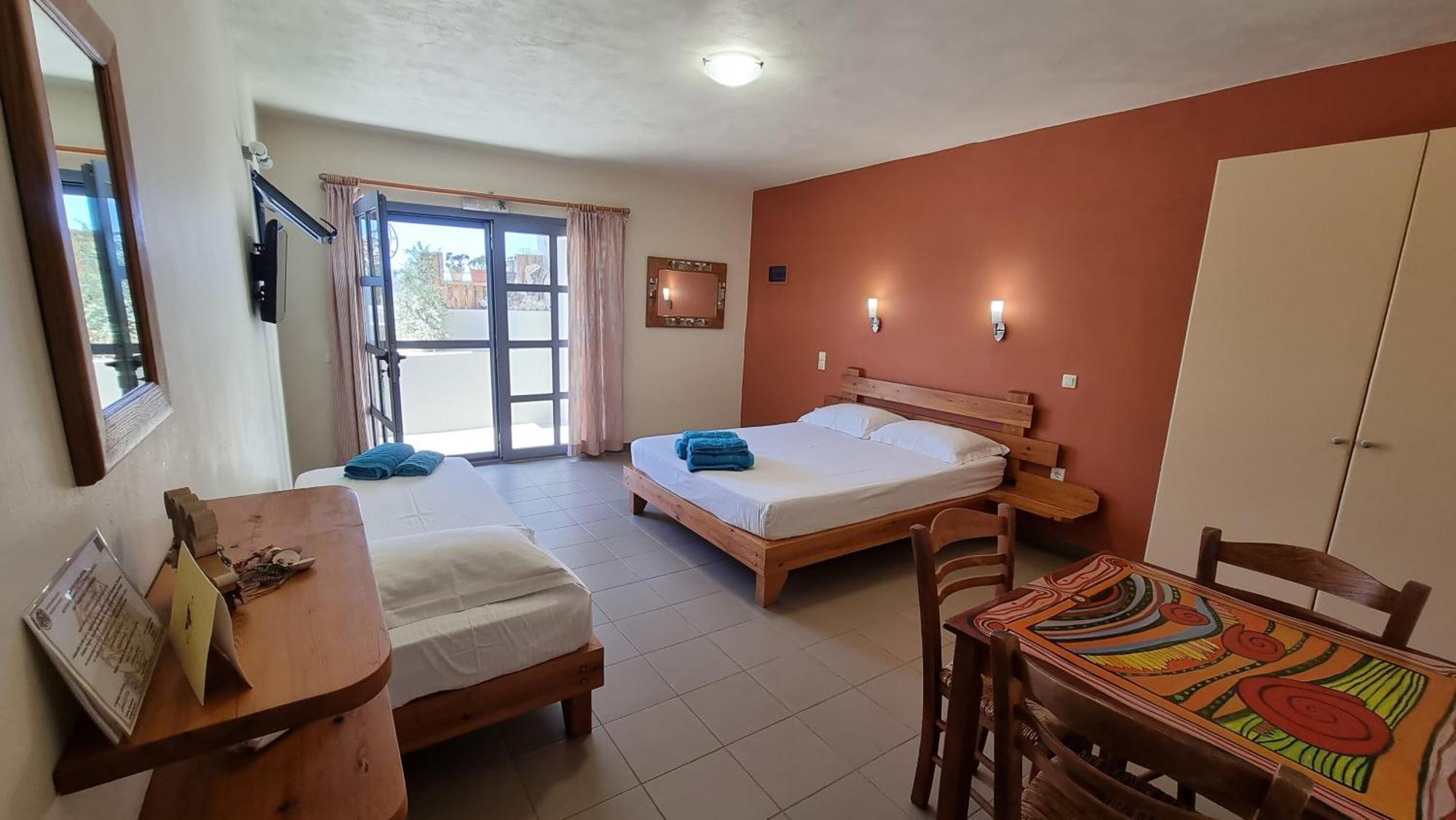Bed & Breakfast Domatia Me Thea *