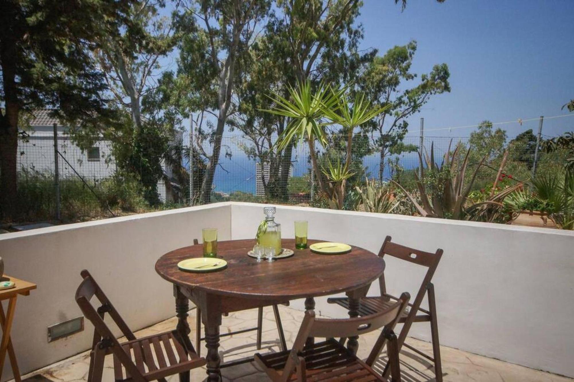 Violeta's Seaview In Rhodes Apartment Ixia (Rhodes)