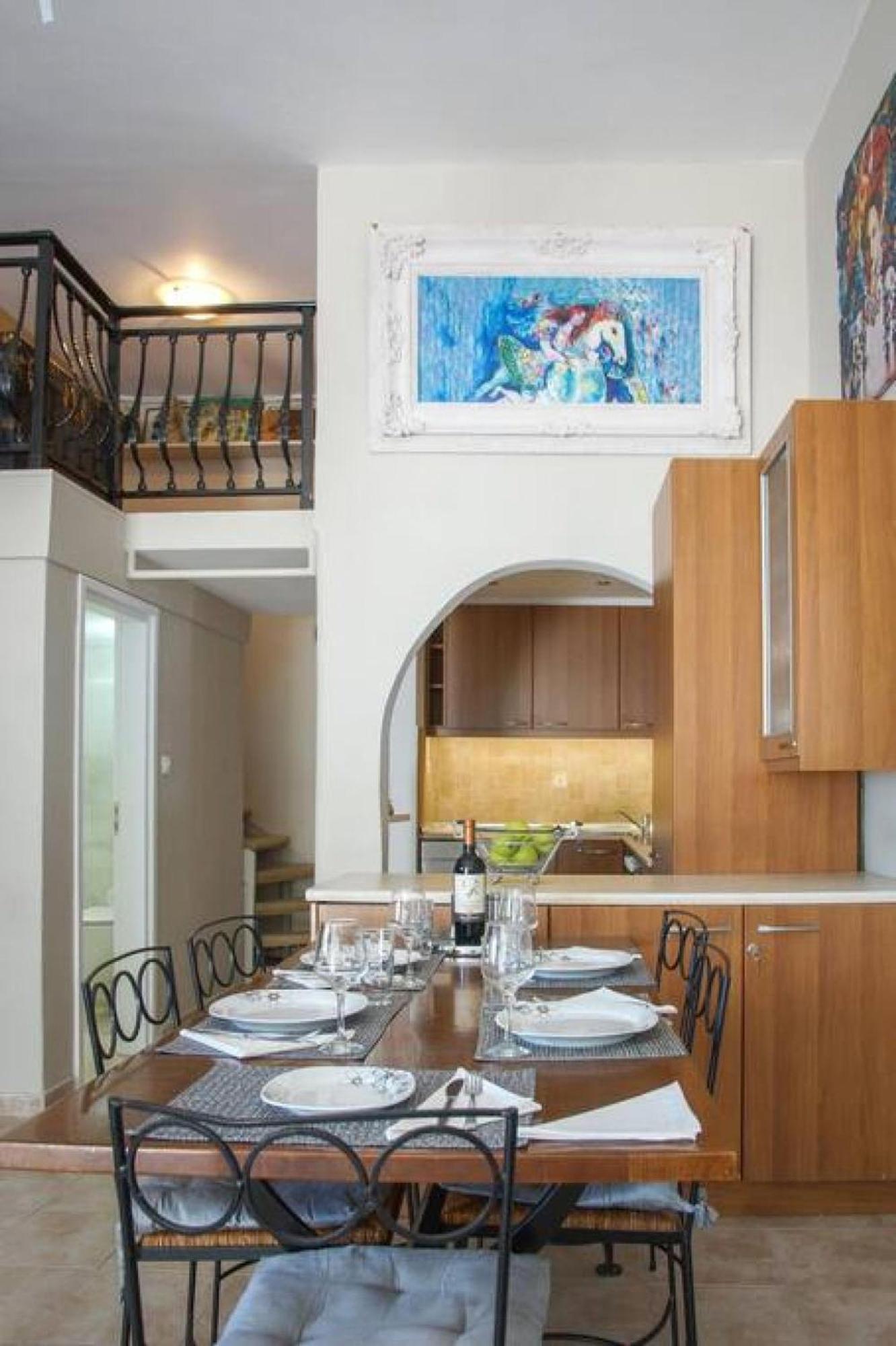 Violeta's Seaview In Rhodes Apartment