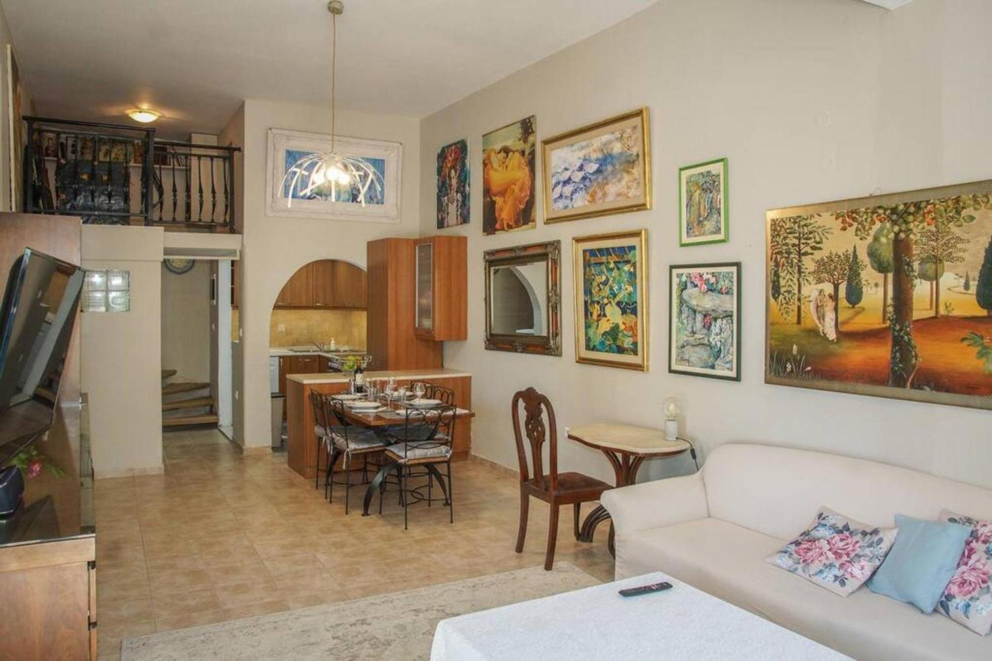 Violeta's Seaview In Rhodes Apartment