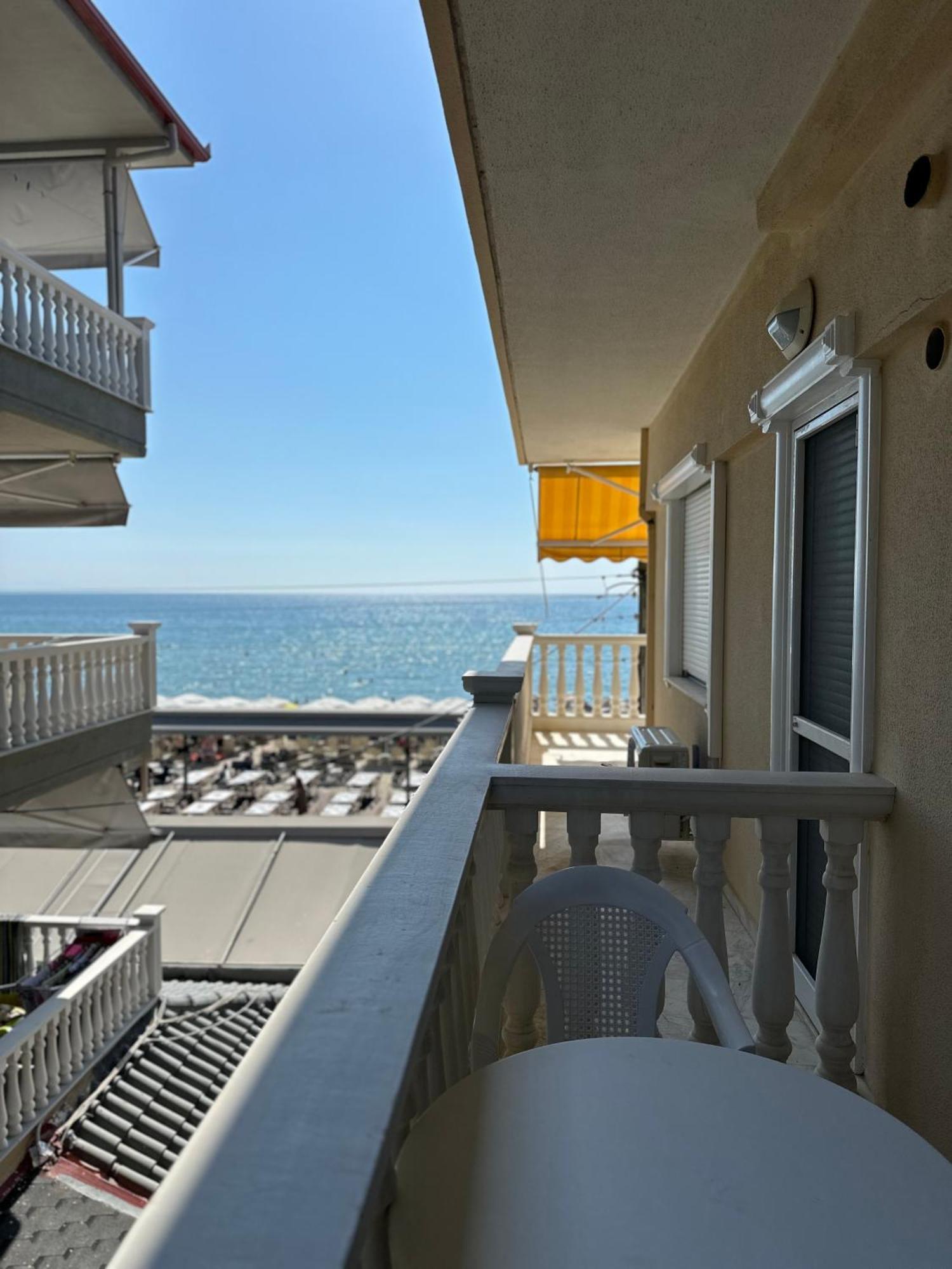 Olympic Apartment *