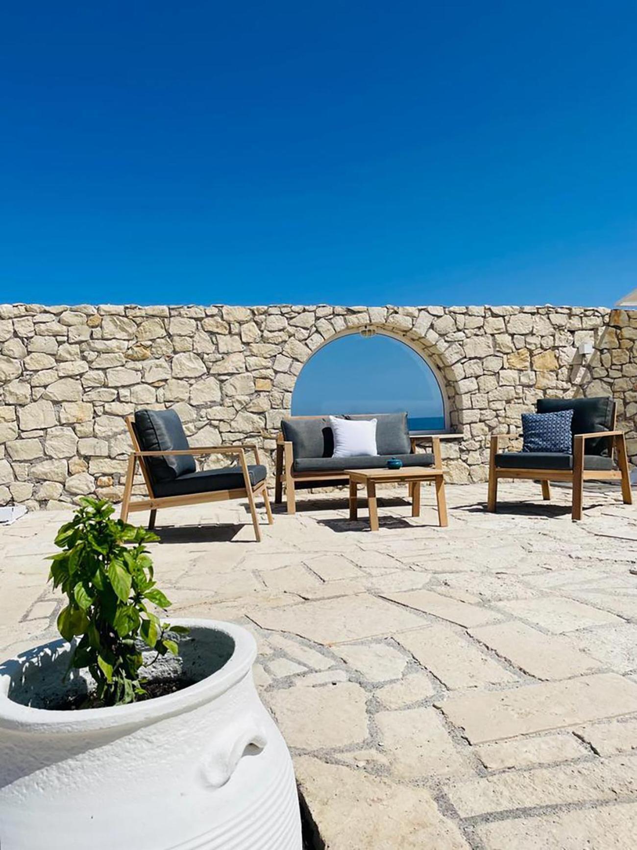 Lassion Golden Bay 3*