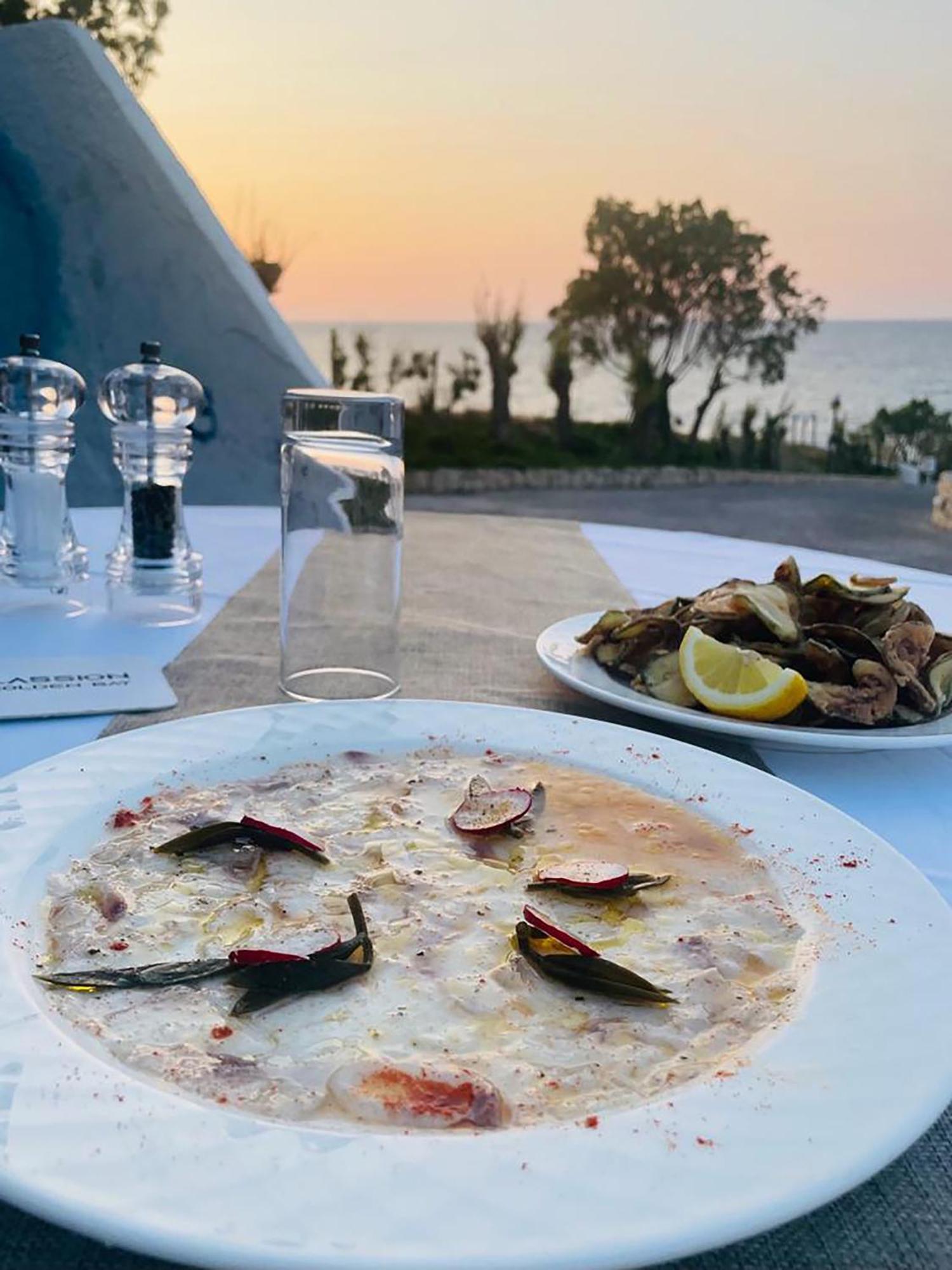 Lassion Golden Bay Hotel 3*