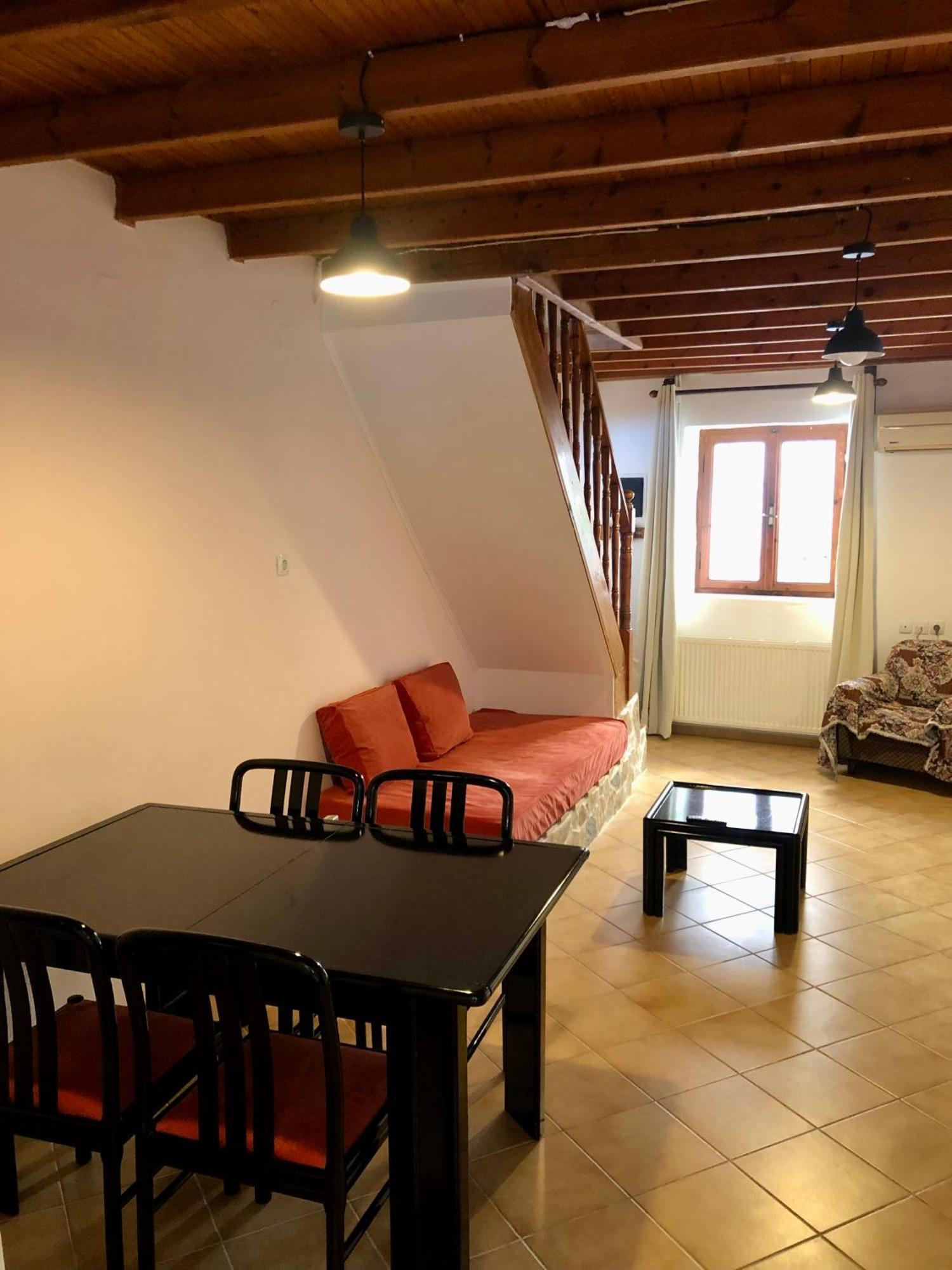 Apartment In Samos *