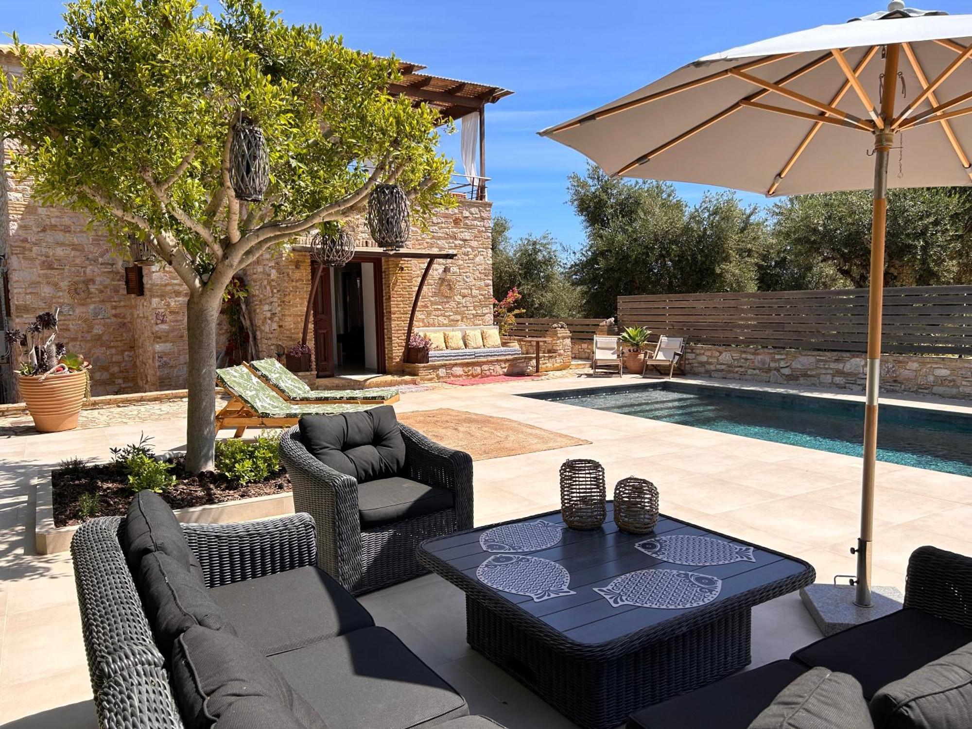 Peroulia Stone - Grece, Peloponnese Villa