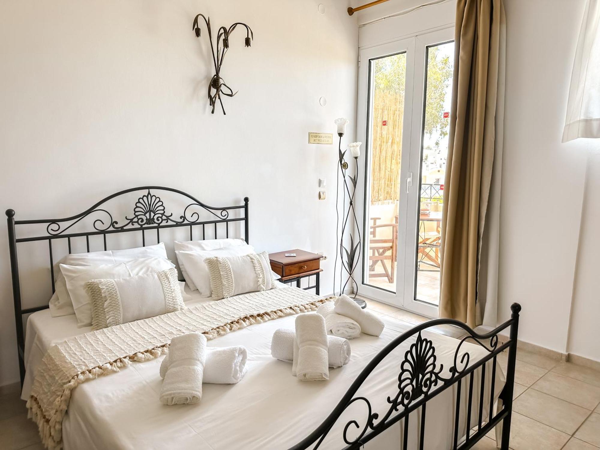 Theonia Villas * Pefki (Rhodes)
