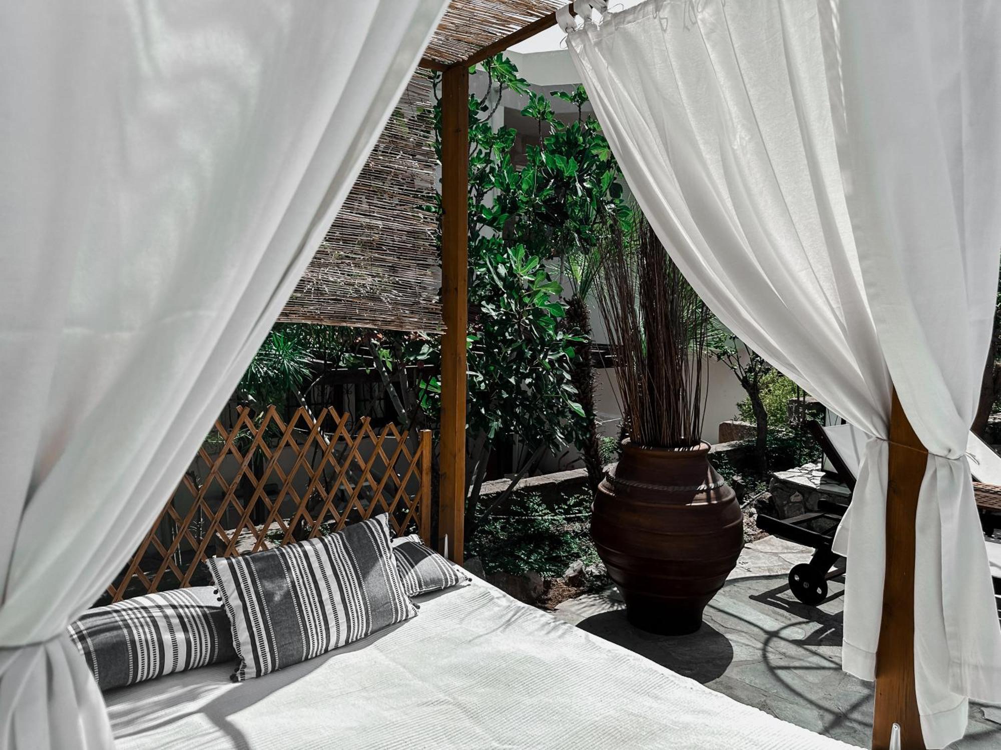 Theonia Villas
