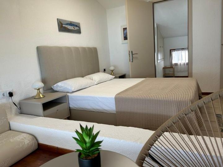 Thalassa-seafront Family Apartment *
