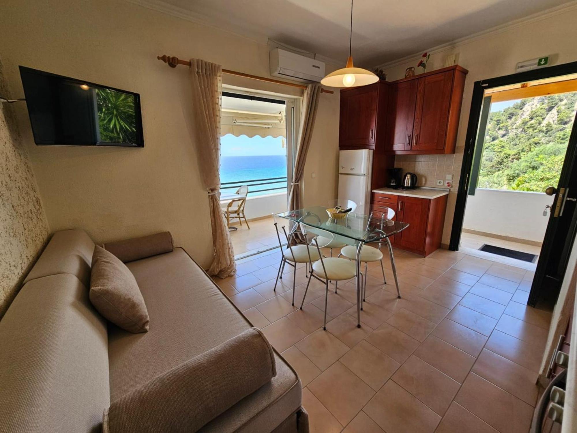 Apartment Corfu Menigos