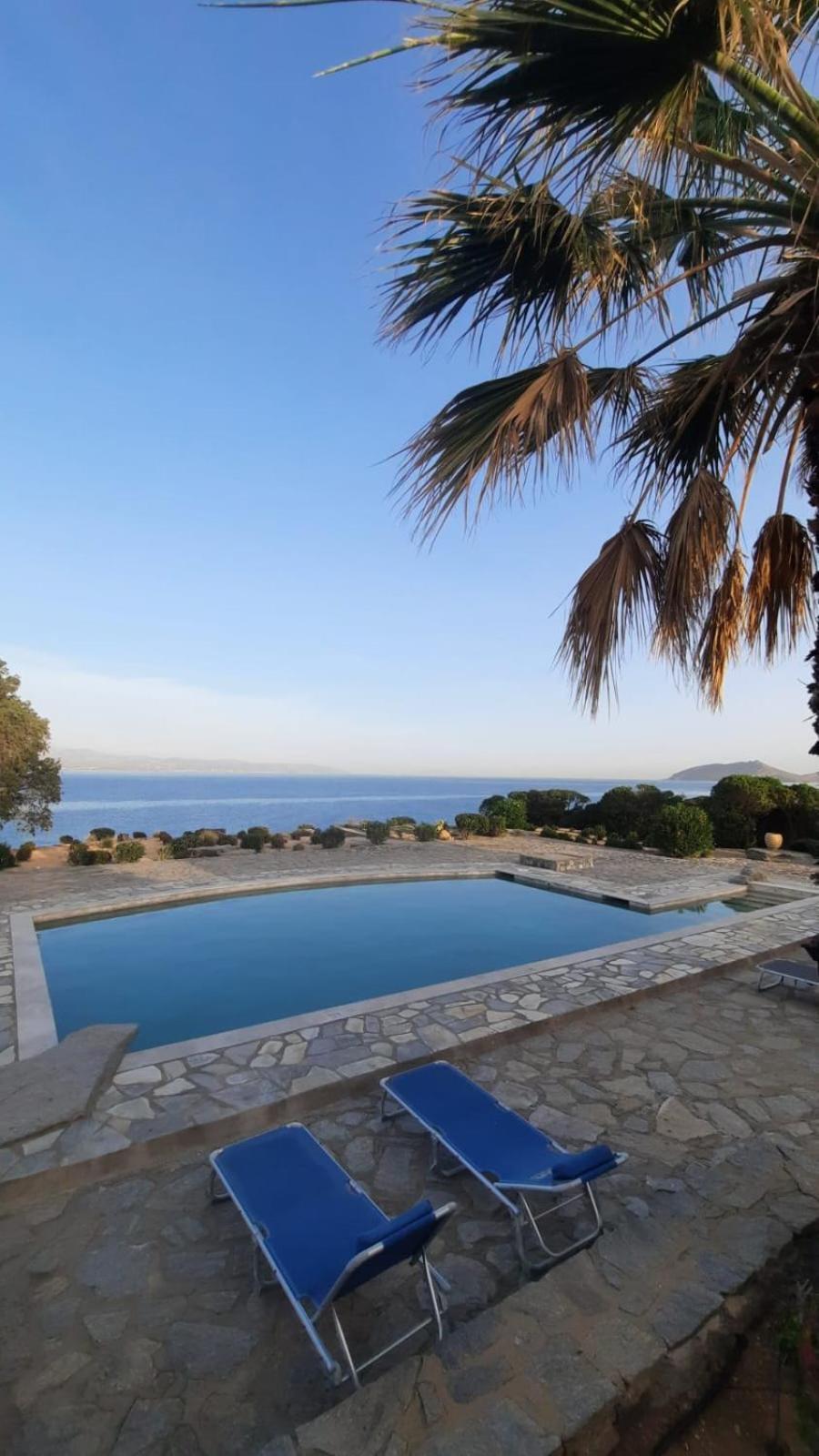 Villa Antinaxos