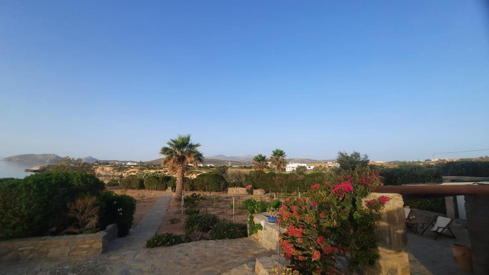 Antinaxos Villa *