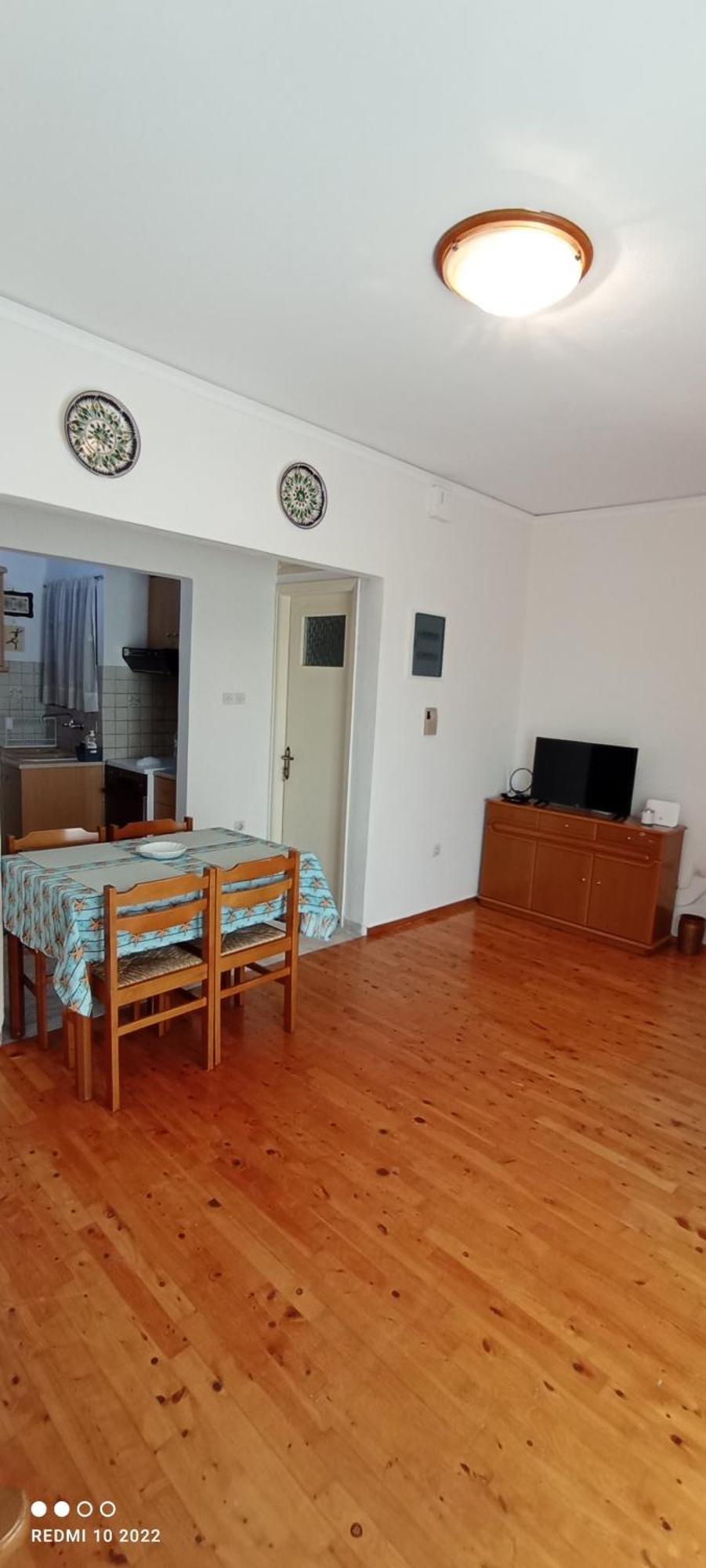 Alemar Apartment *