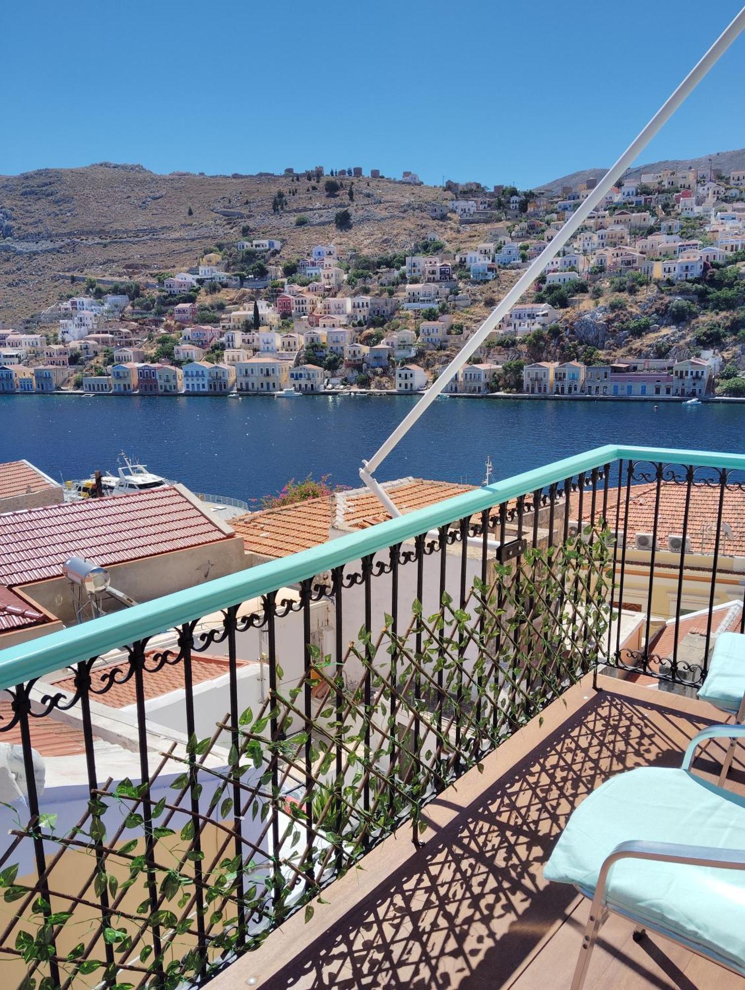 Apartment 89 Steps Symi