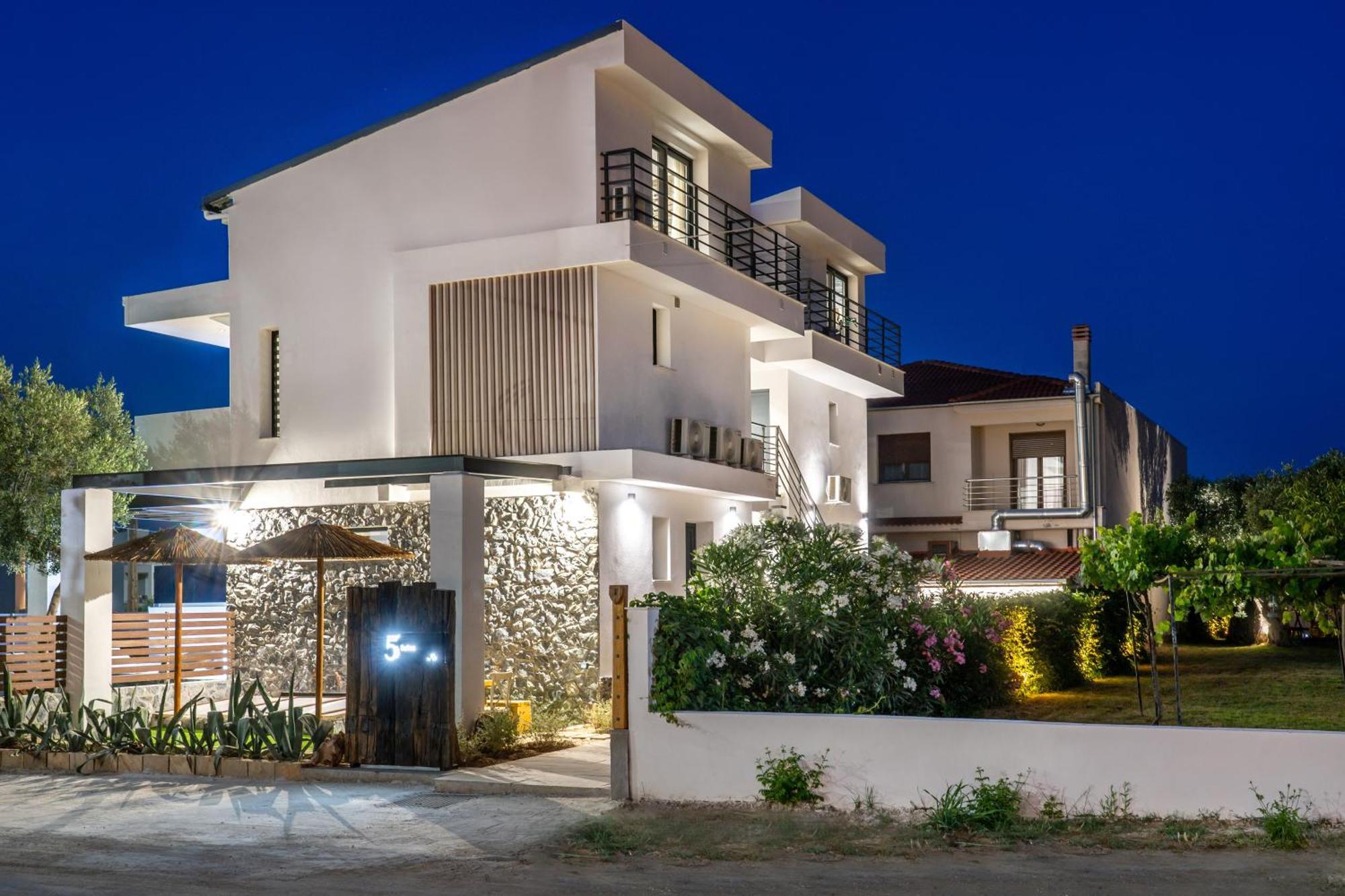 5 By Gd * Limenas (Thasos)