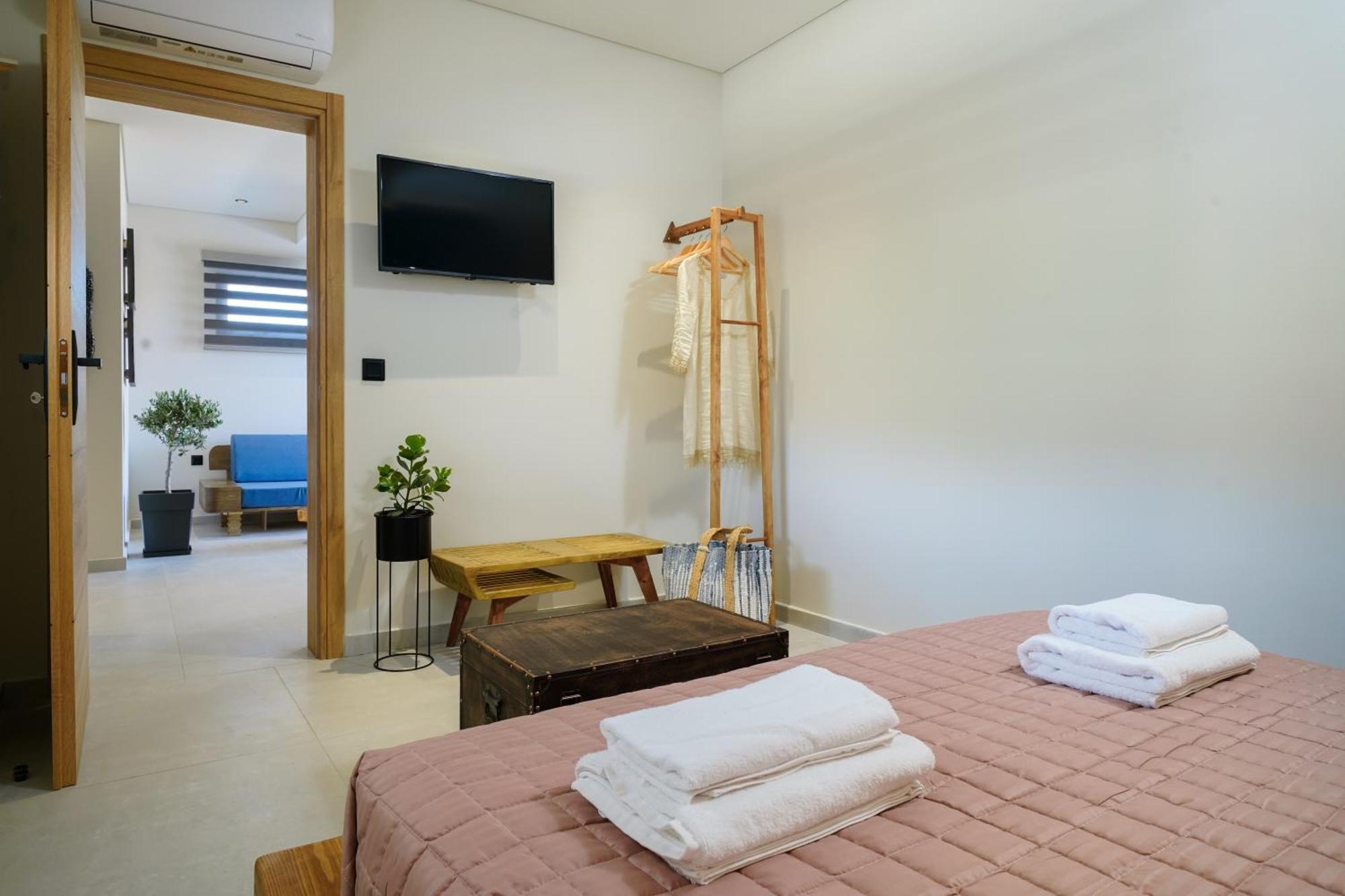 Apartment 5 By Gd *