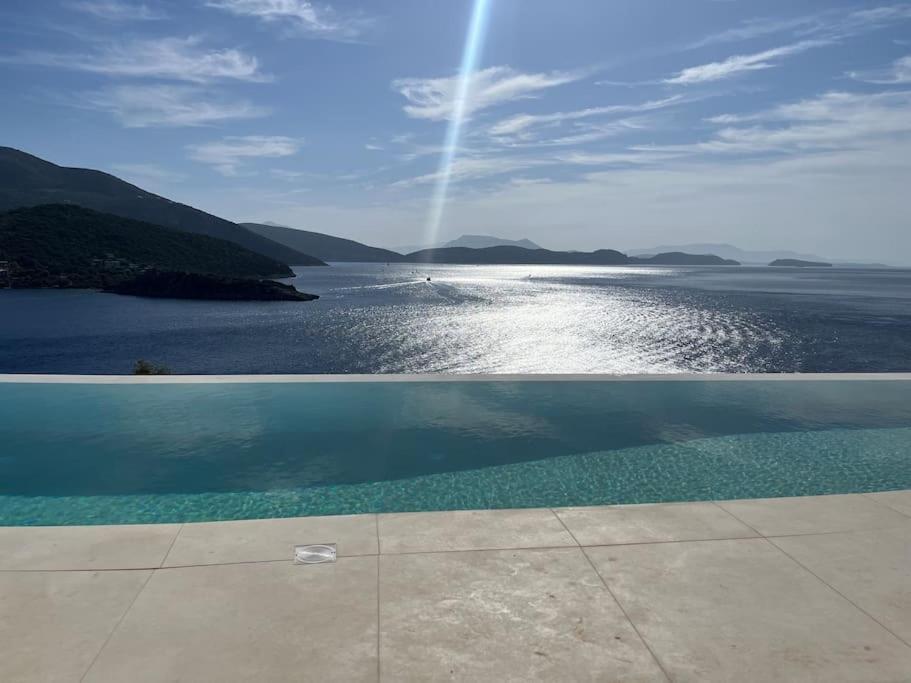 Infinia, Lefkada Villa *
